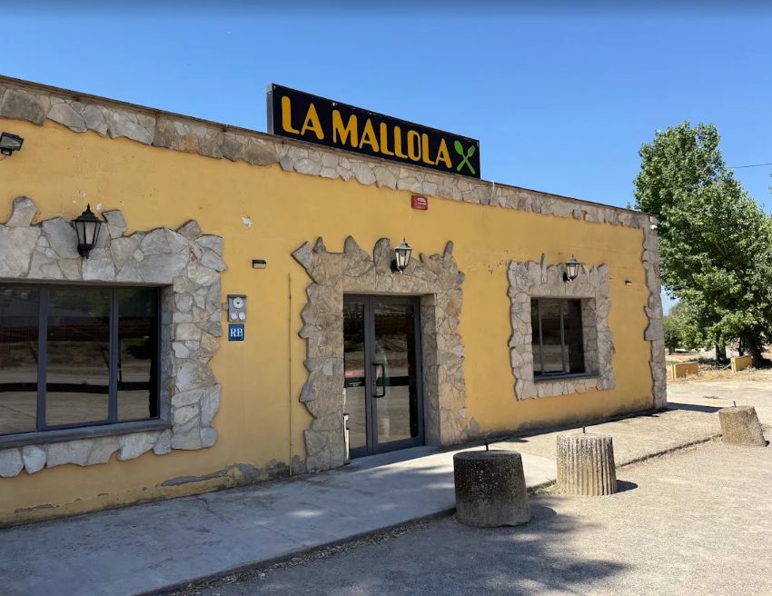 La Mallola Restaurant · Sanaüja, Cataluña, España | Bar motero — Kando Riders