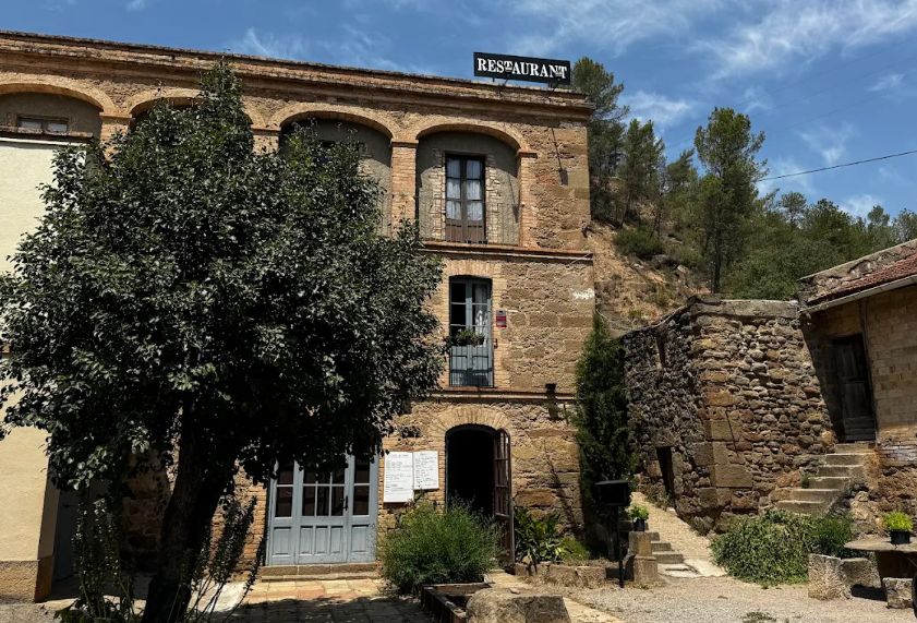 El Molí del Pont · Olius, Cataluña, España | Bar motero — Kando Riders