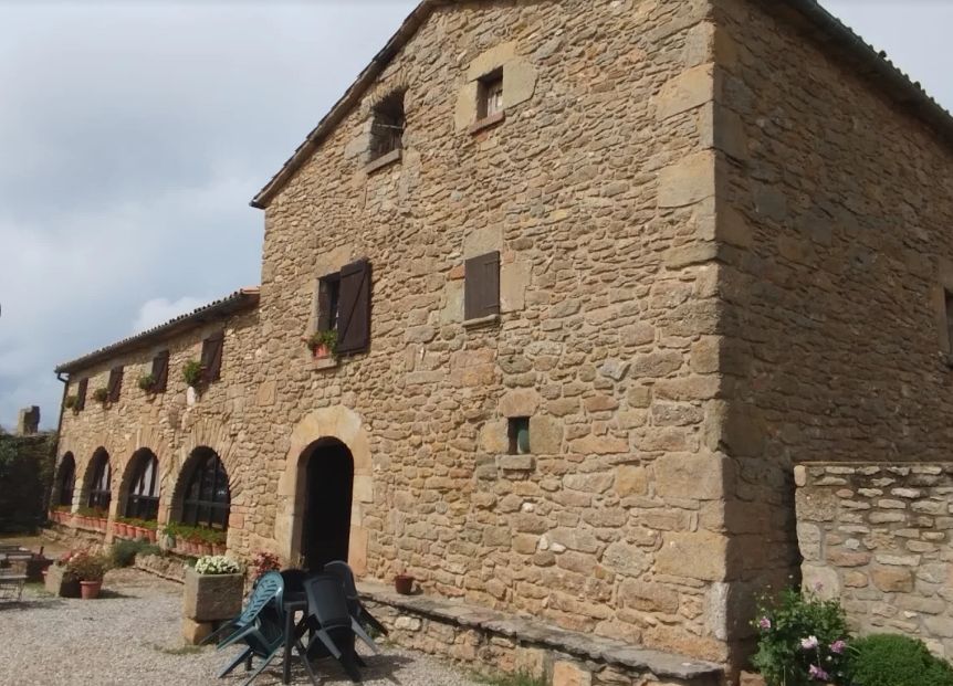 Restaurant Cap del Pla · Lladurs, Cataluña, España | Bar motero — Kando Riders