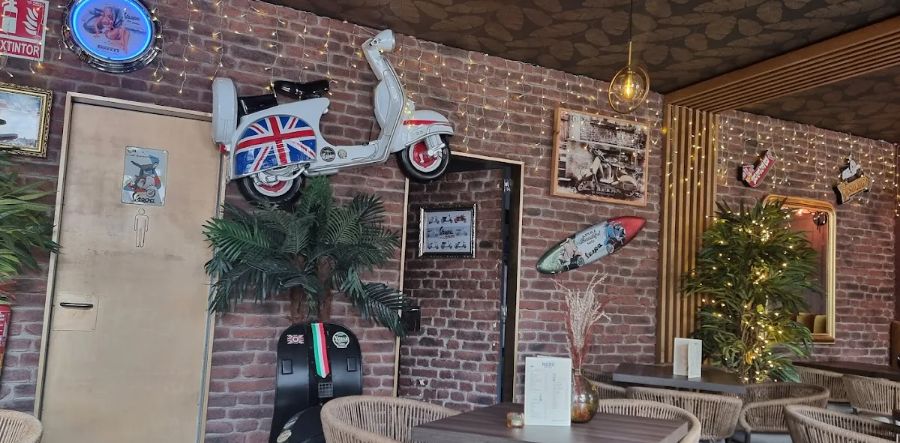 Bar La Vespa · Aranjuez, Comunidad de Madrid, España | Bar motero — Kando Riders