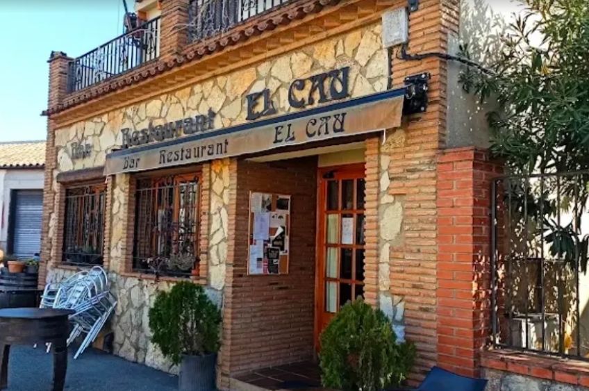 El Cau · Poboleda, Cataluña, España | Bar motero — Kando Riders