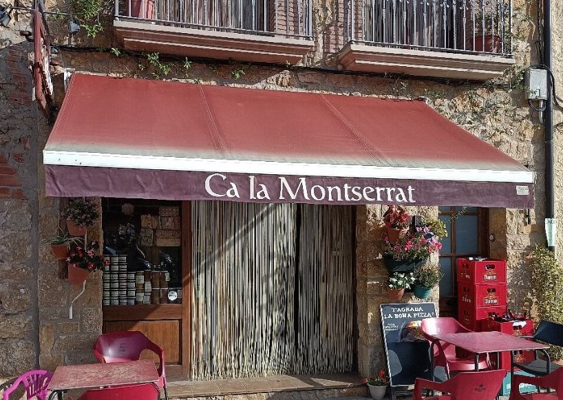 Ca la Montserrat · Vilanova de Prades, Cataluña, España | Bar motero — Kando Riders