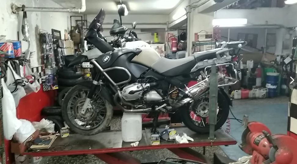 Pinocho's Corse · Alicante, Comunidad Valenciana, España | Taller de motos — Kando Riders