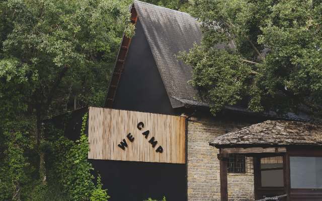 wecamp Pirineos · Boltaña, Huesca, España | Alojamiento motero — Kando Riders