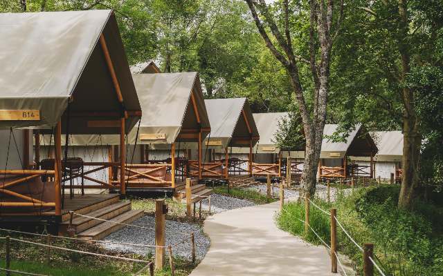 wecamp San Sebastián · Donostia, Gipuzkoa, España | Alojamiento motero — Kando Riders