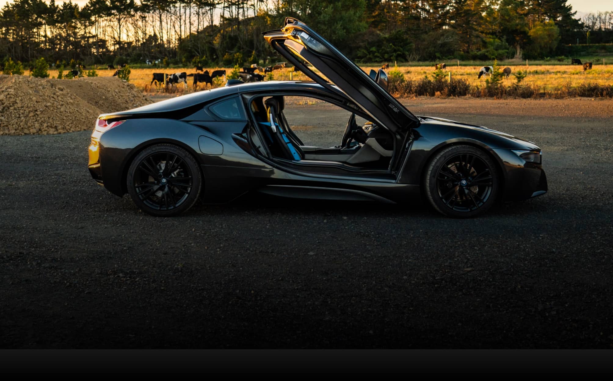 BMW i8 - Auckland rental