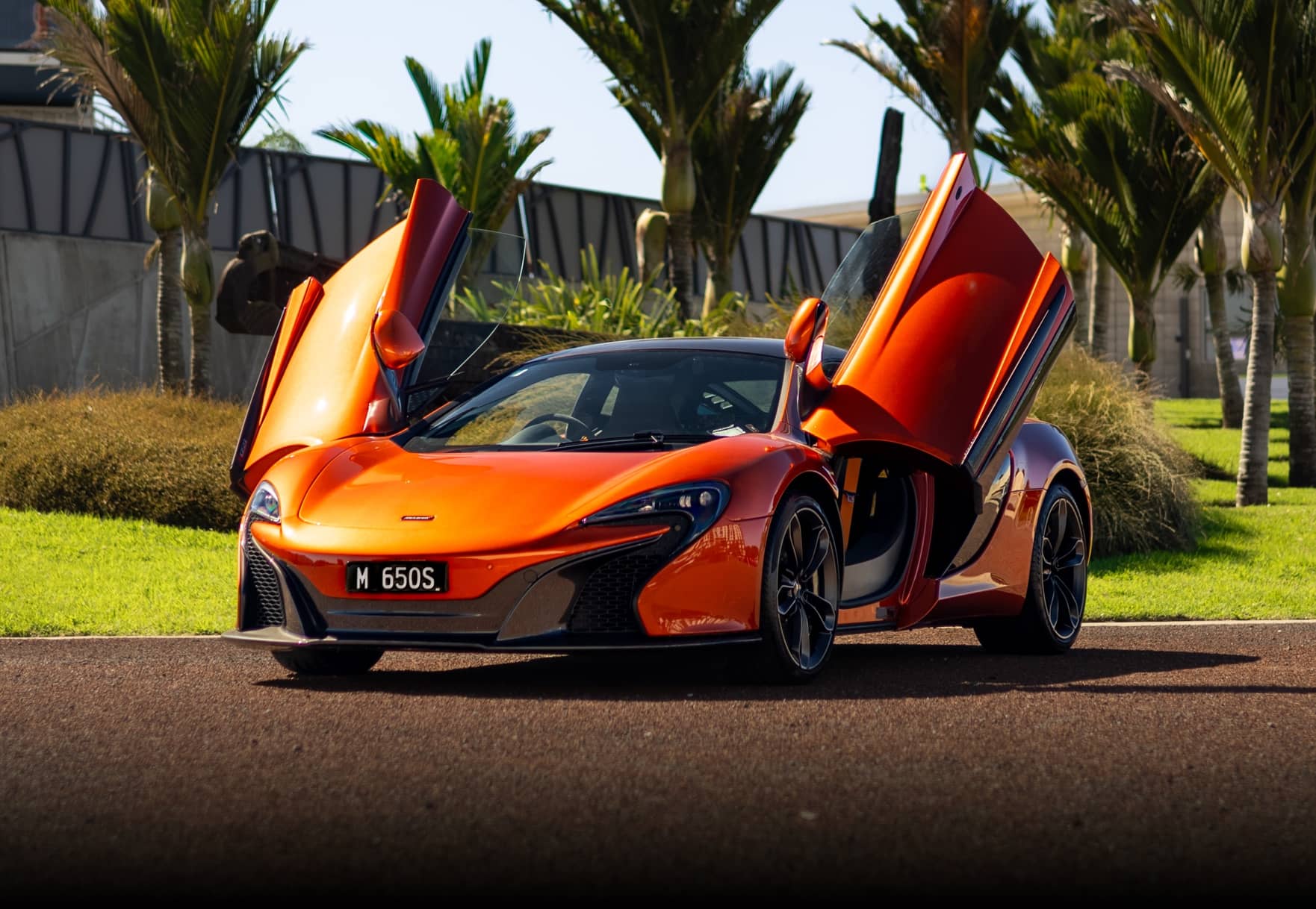 McLaren 650S Coupe - Auckland rental
