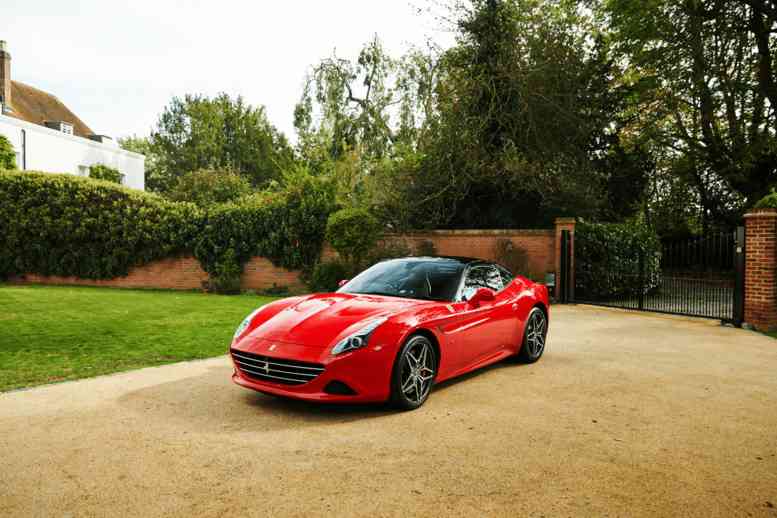 Ferrari California T-option1 - Image 3