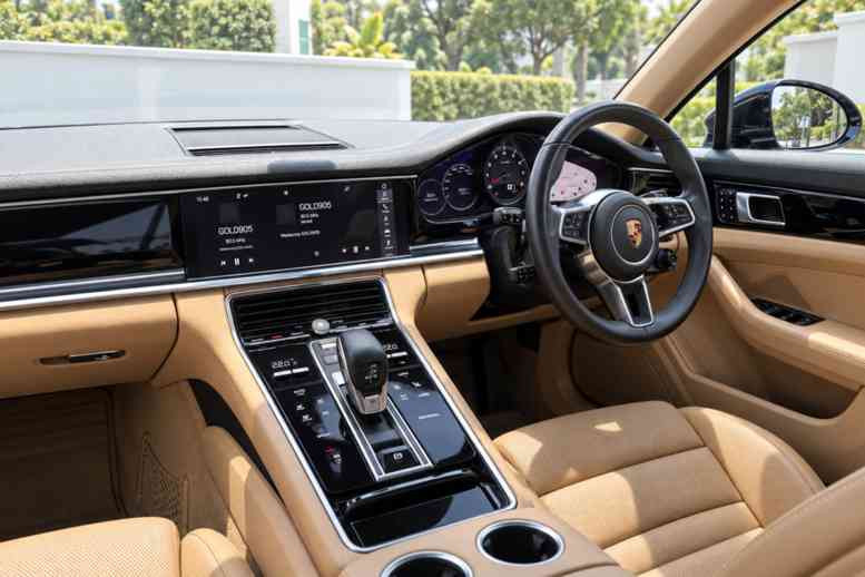 Porsche Panamera-option1 - Image 5