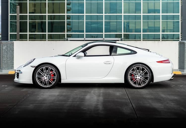 Porsche 911 Carrera S-option1 - Image 2