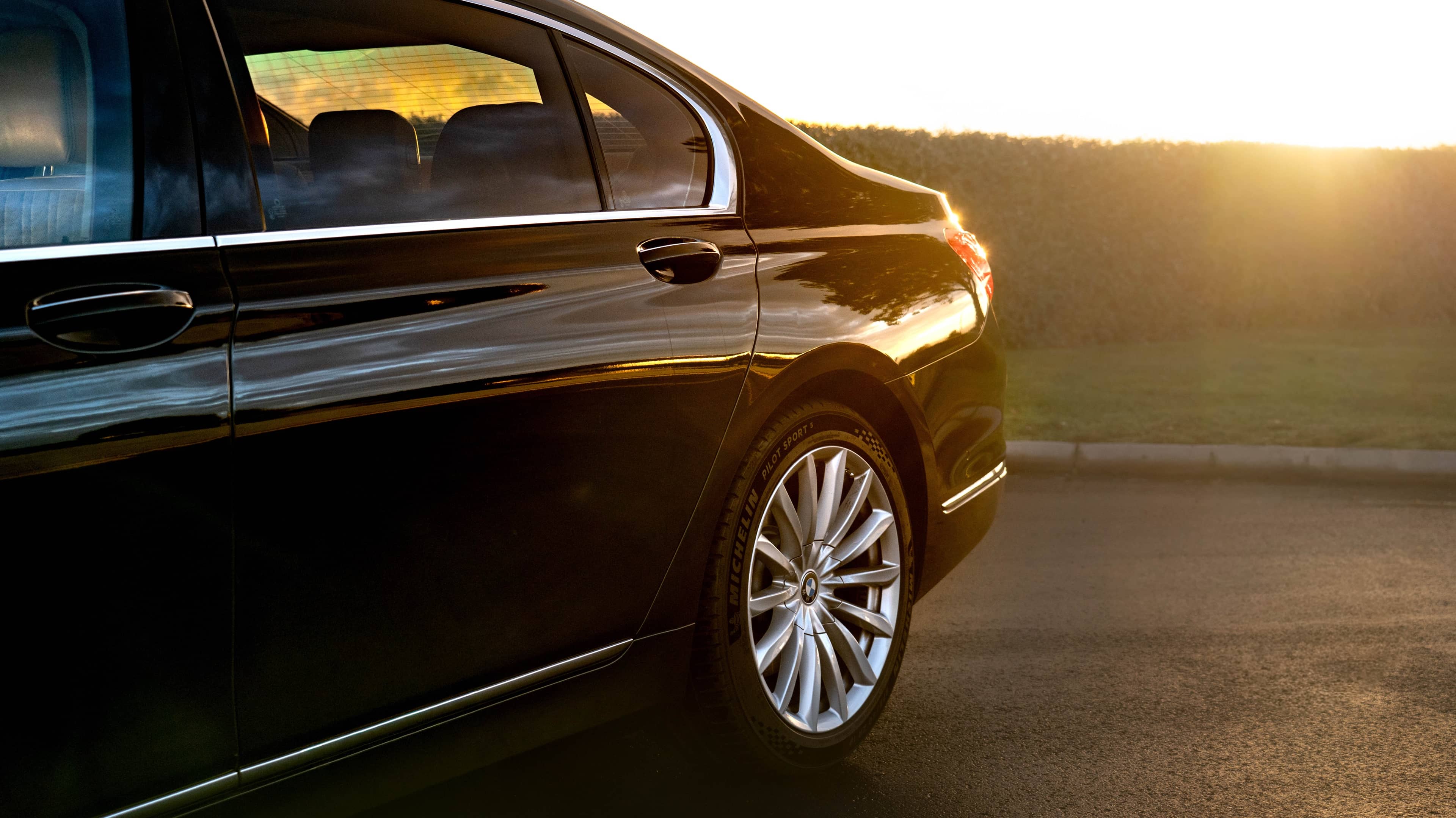 BMW 740LI-option1 - Image 7
