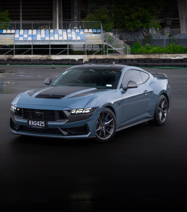 Mustang Dark Horse