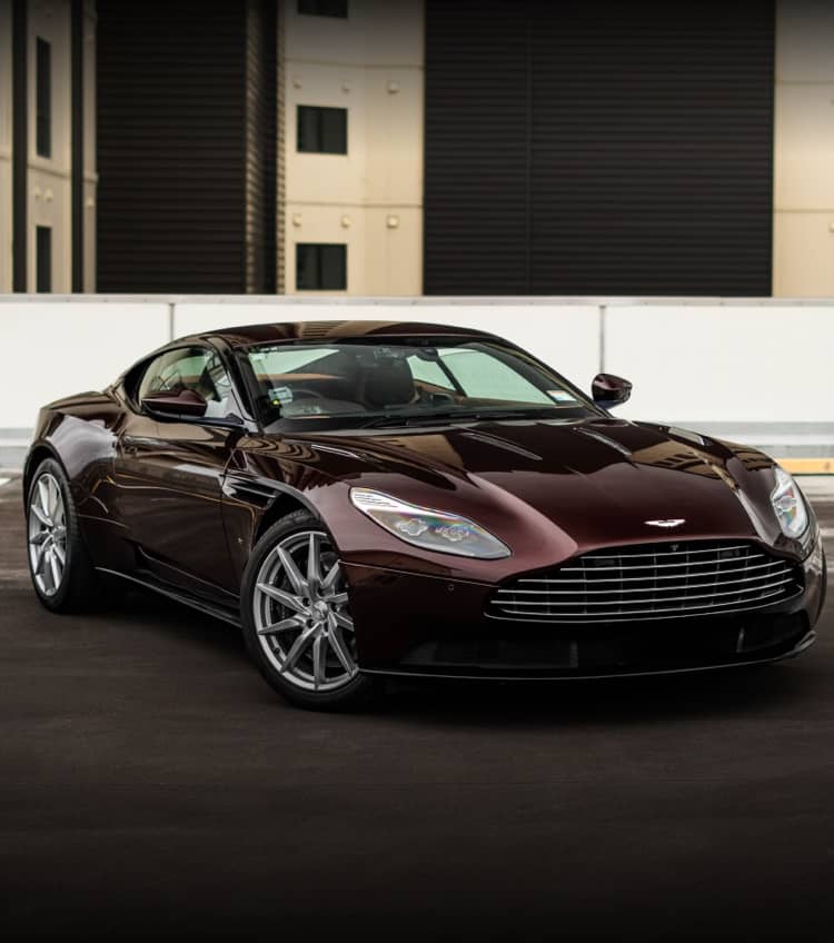 Aston Martin DB11