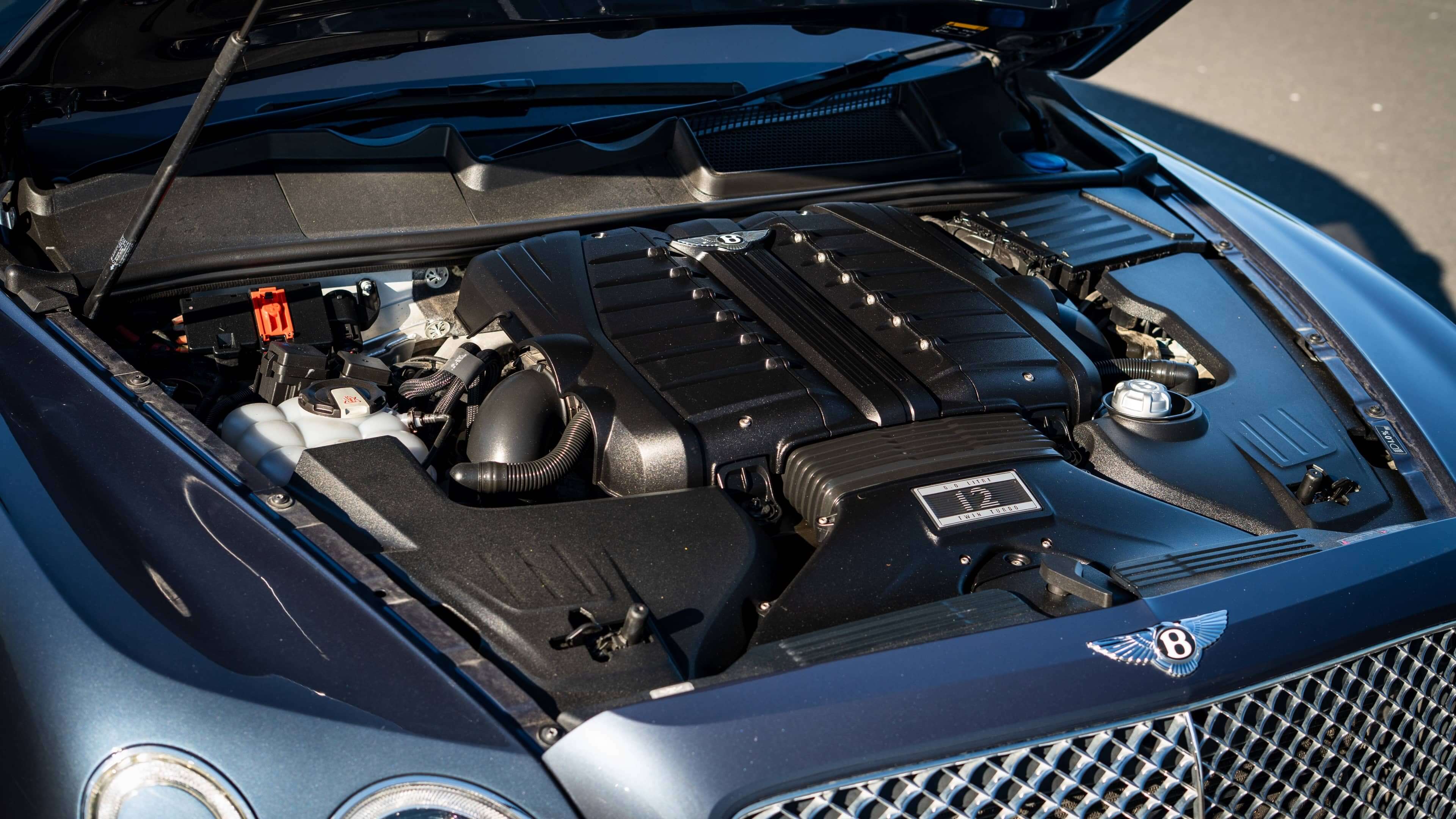 Bentley Bentayga - Image 9