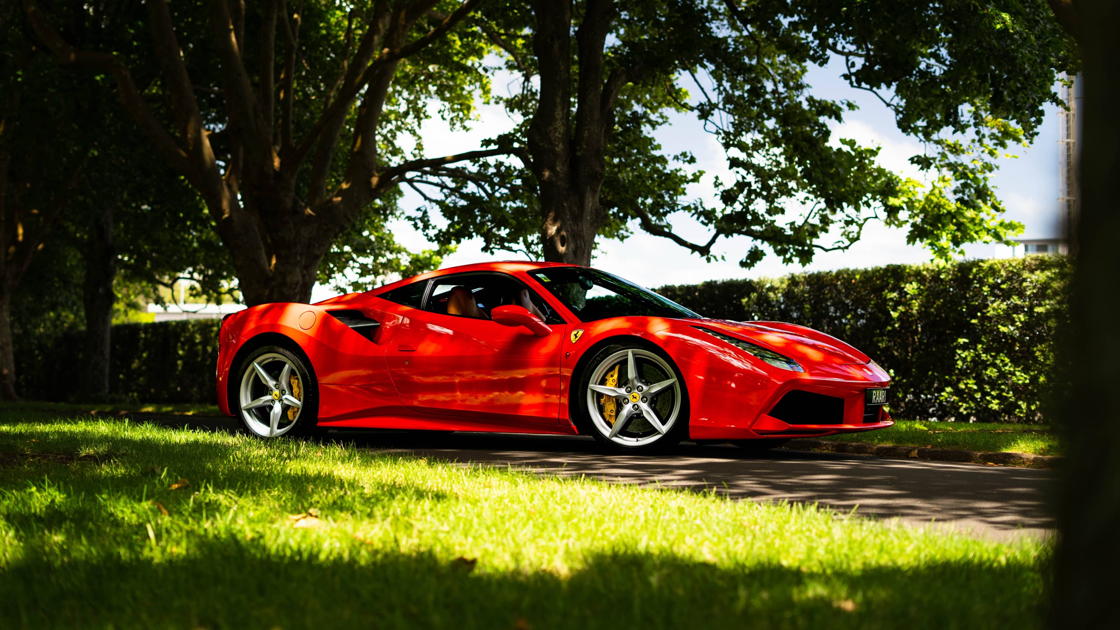 Ferrari 488 - Image 12
