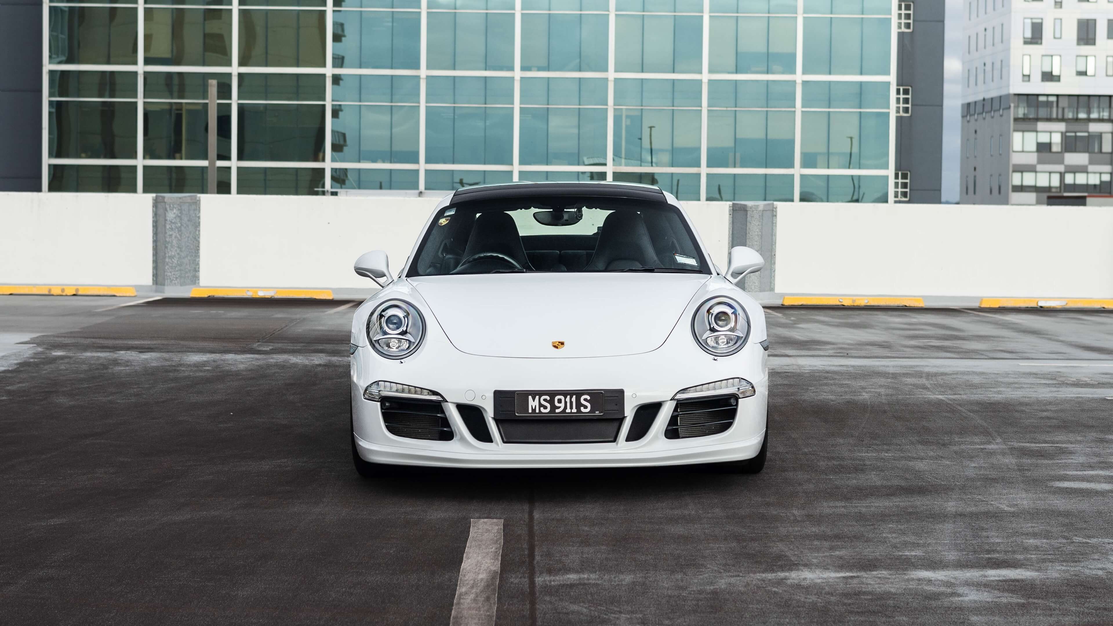 Porsche 911 Carrera S - Image 9