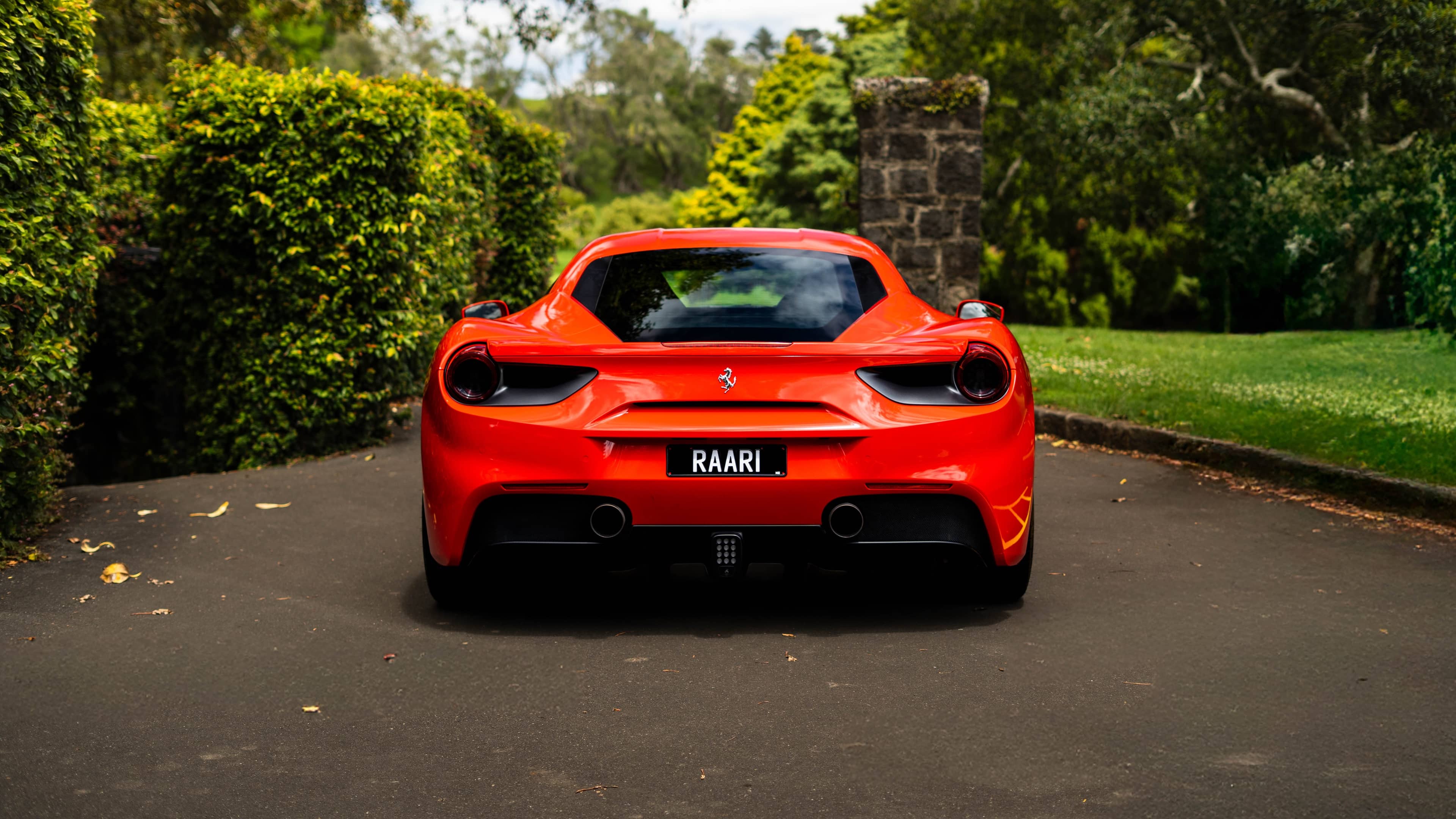 Ferrari 488 - Image 13