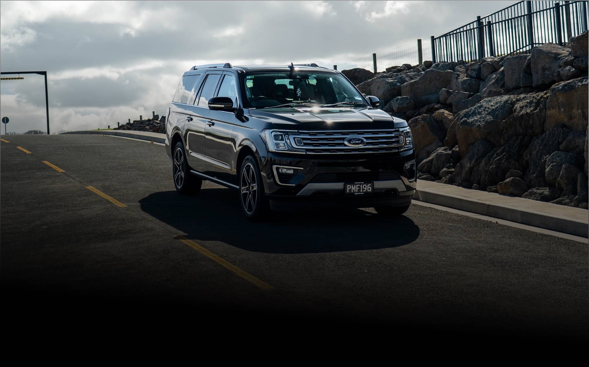 Ford Expedition Max - Auckland rental
