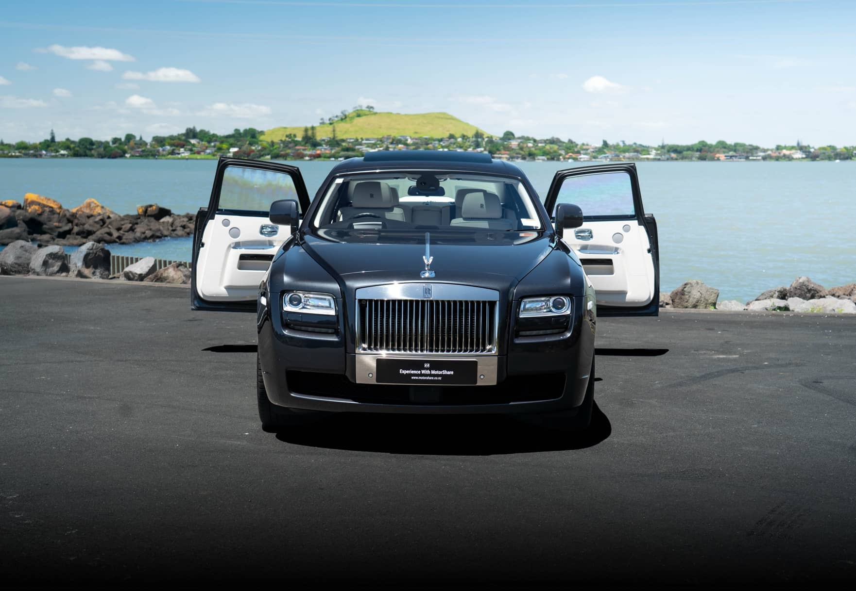 Rolls Royce Ghost - Auckland rental