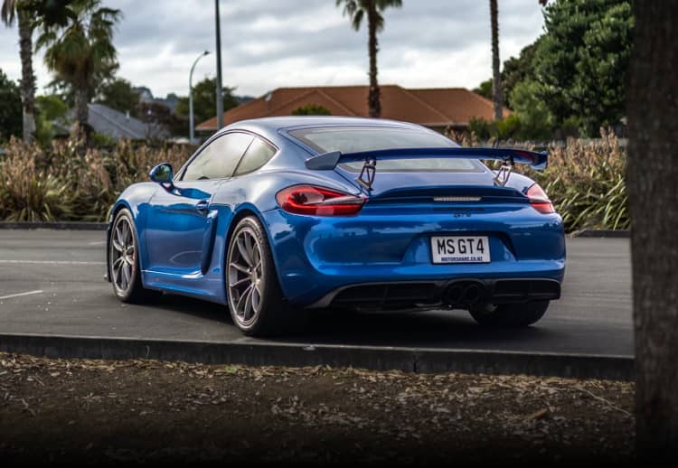 Porsche Cayman GT4-option1 - Image 3
