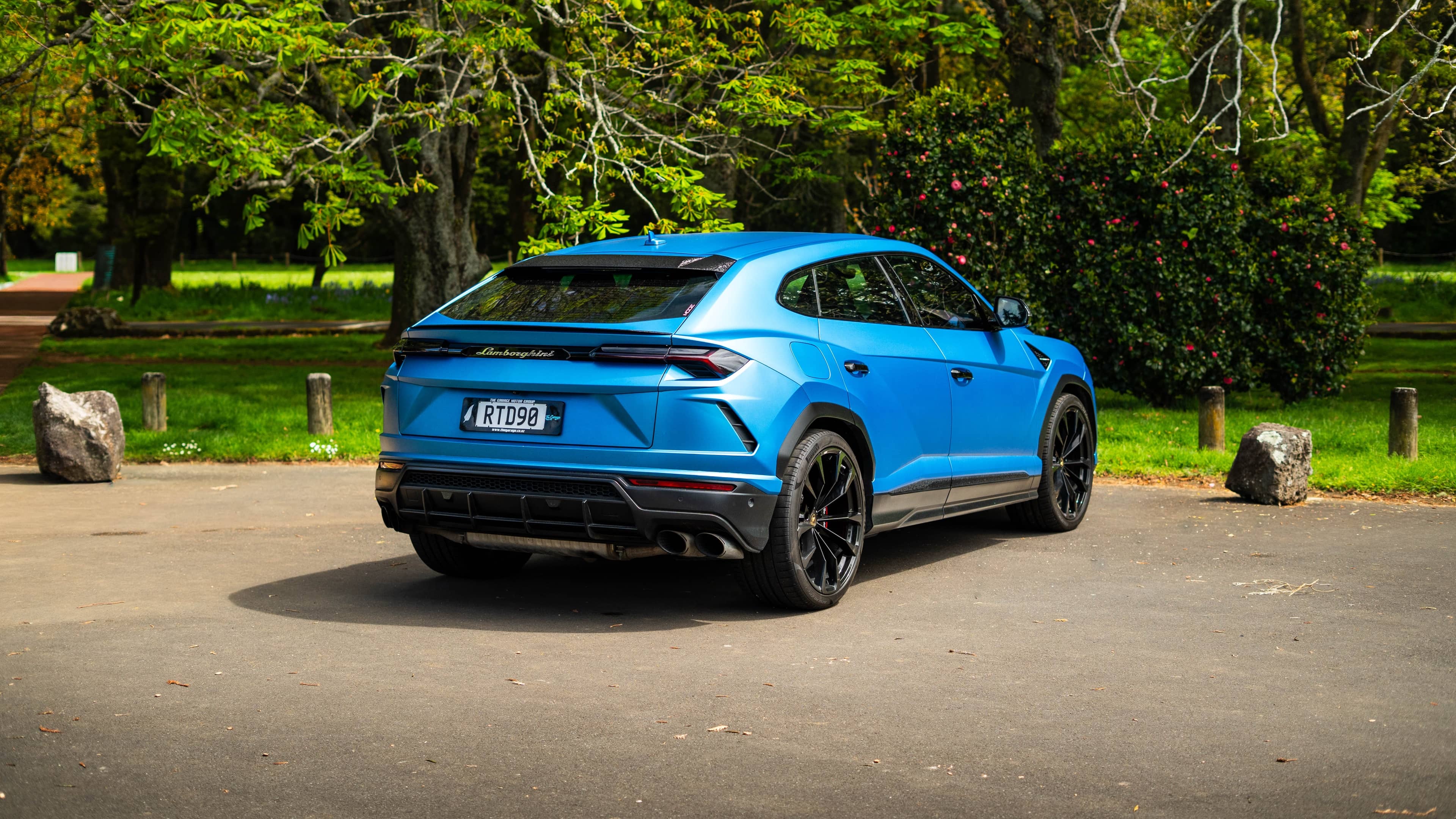 Lamborghini Urus-option1 - Image 4