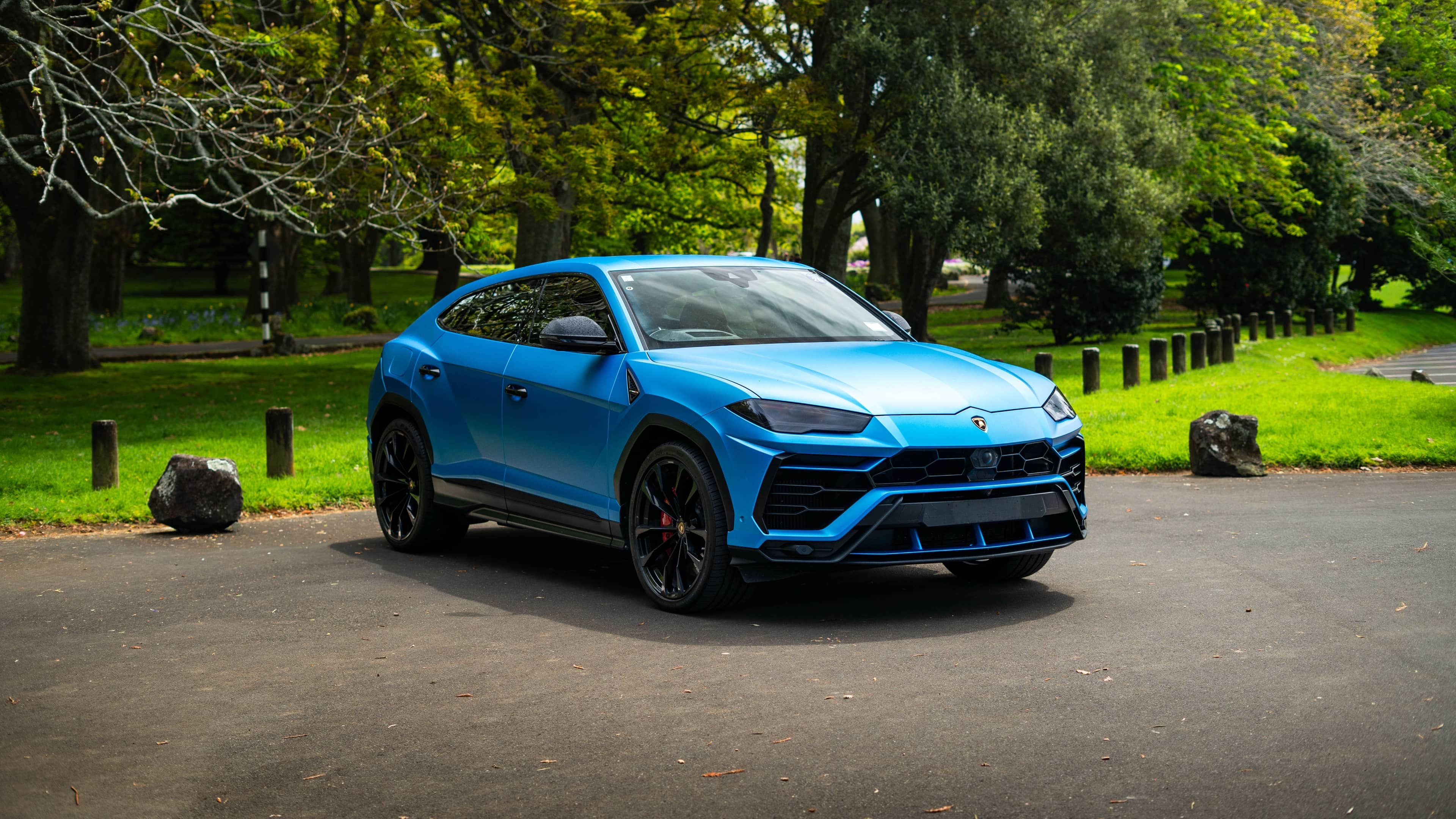 Lamborghini Urus - Image 3