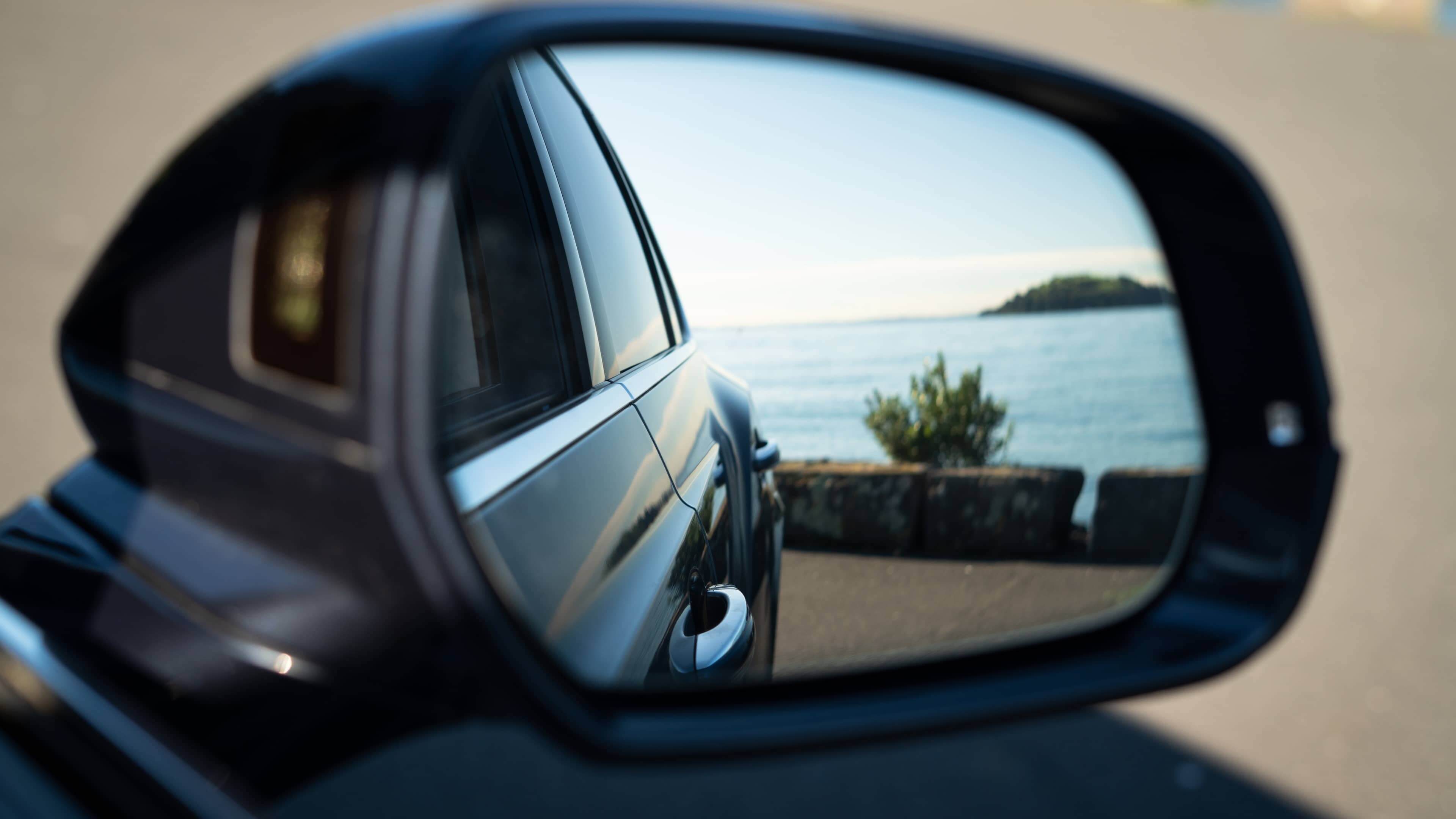 Bentley Bentayga - Image 9