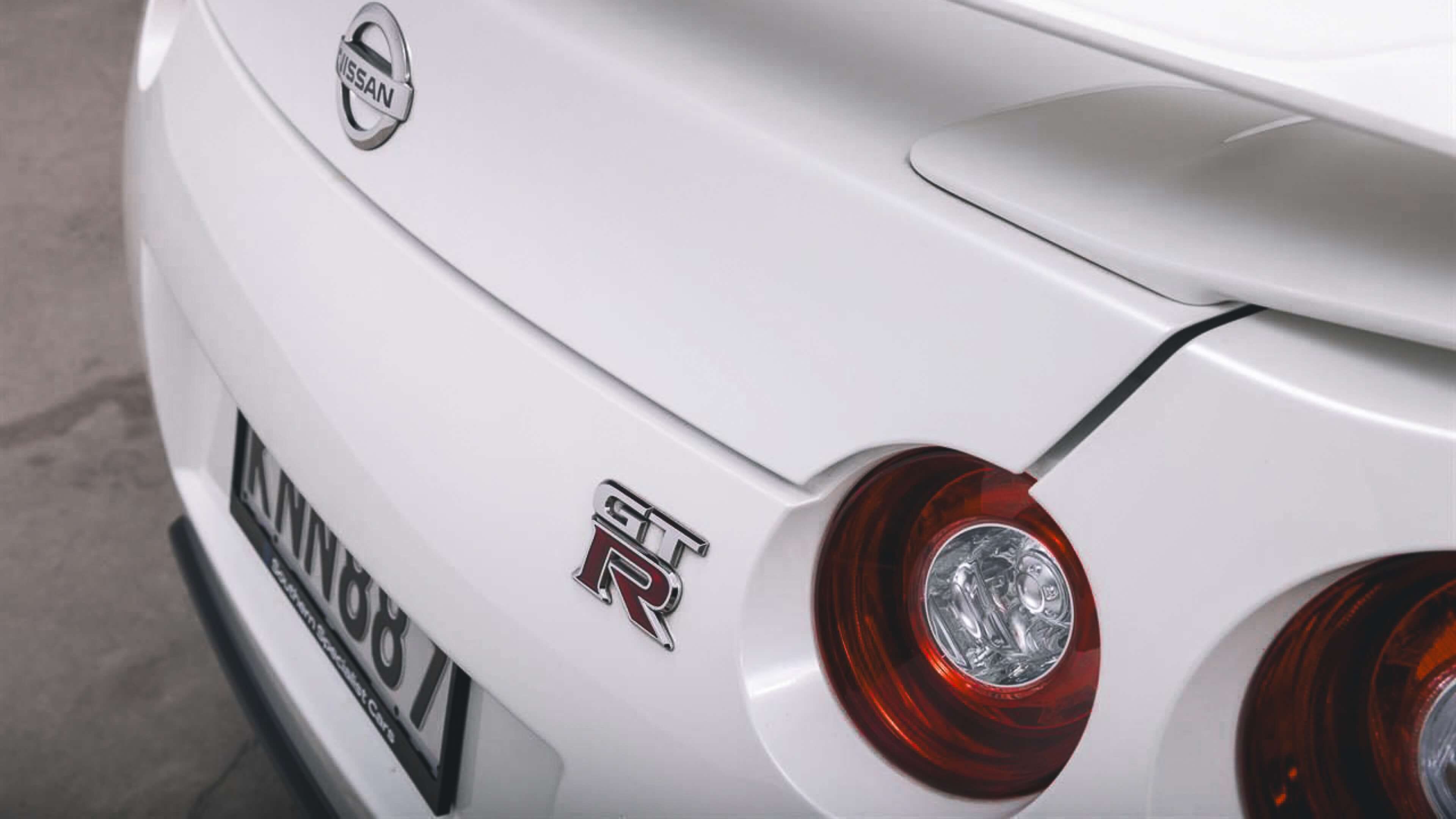 Nissan GTR R35 - Image 8