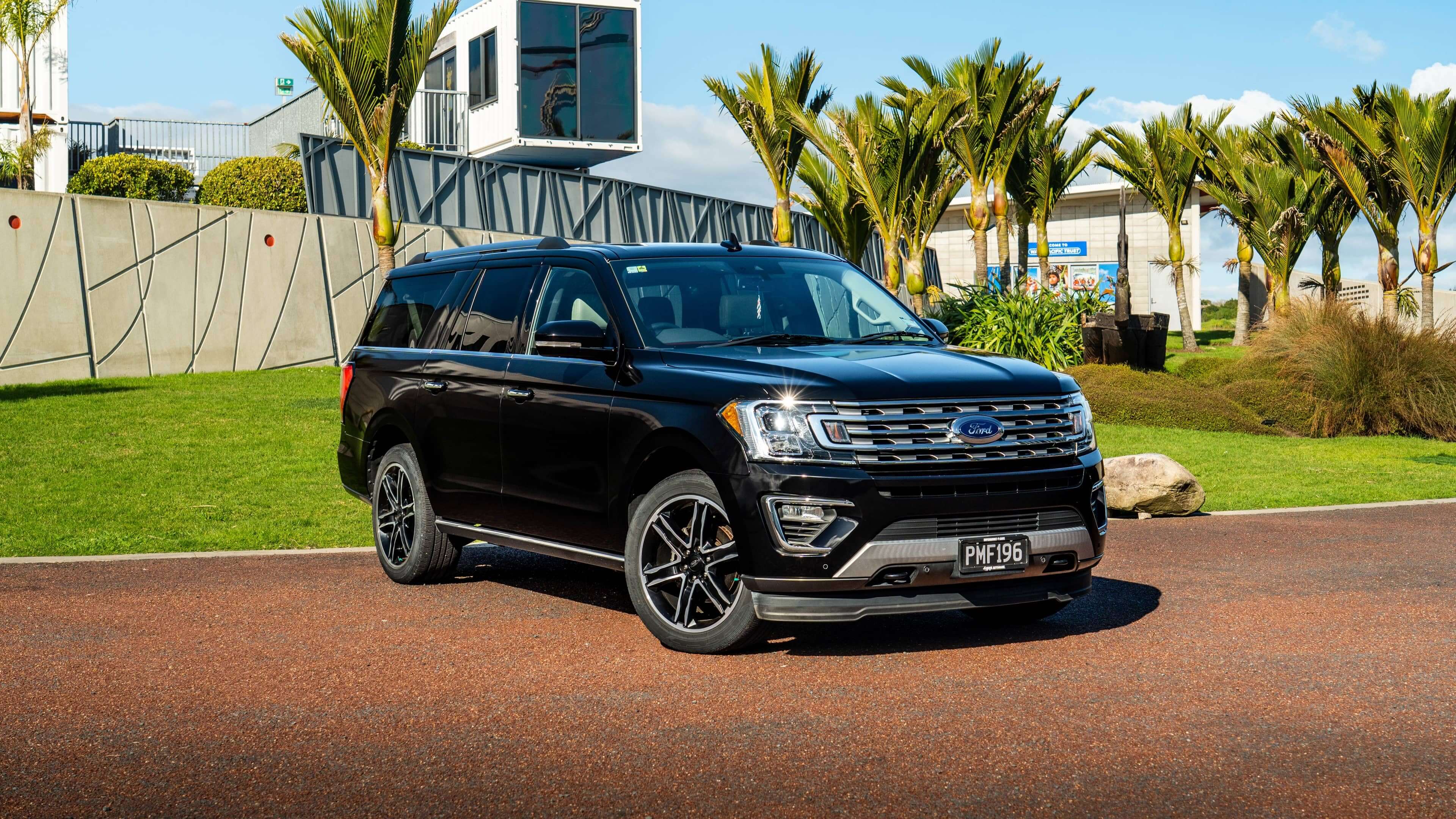 Ford Expedition Max - Image 3