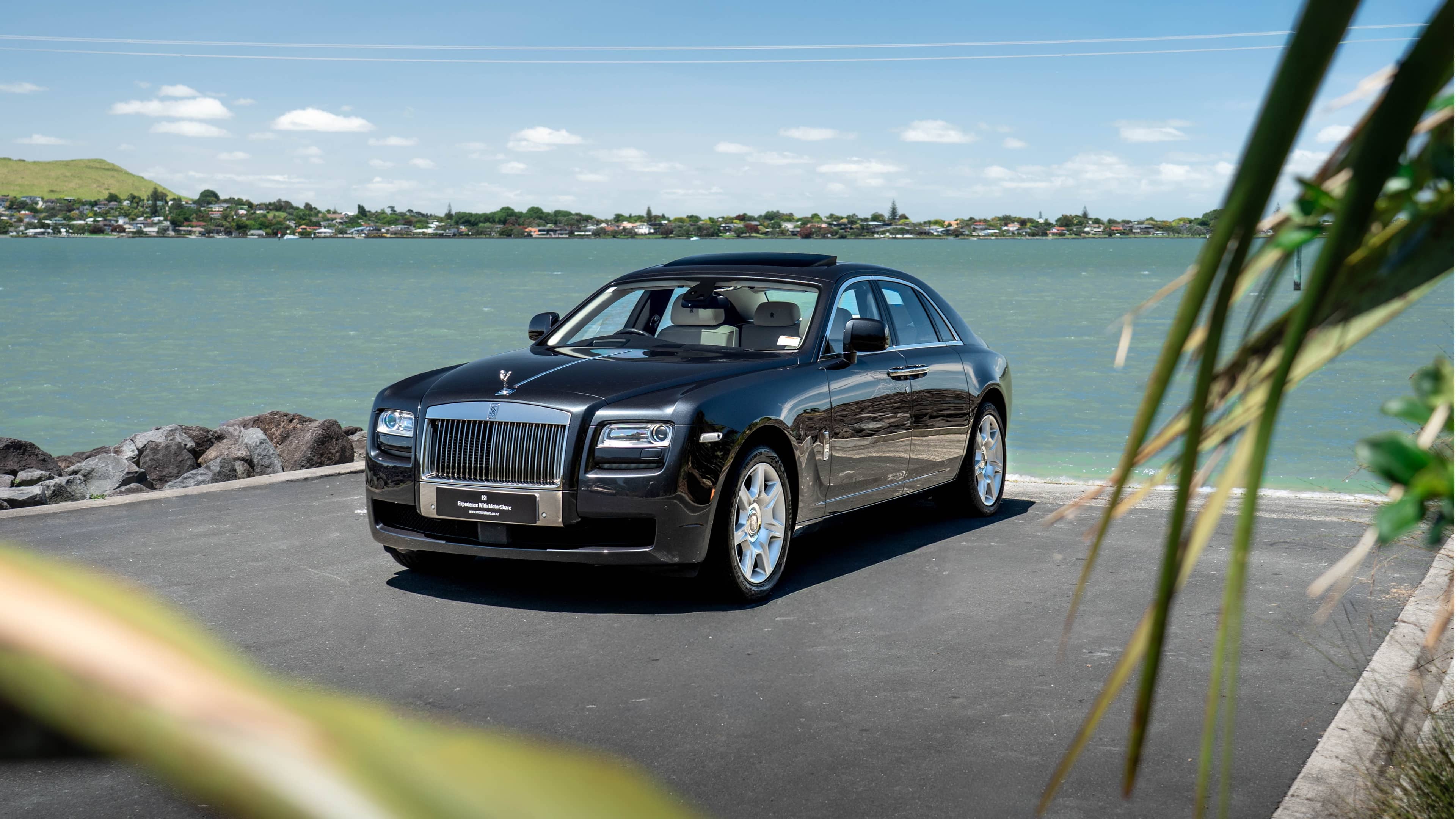 Rolls Royce Ghost - Image 13
