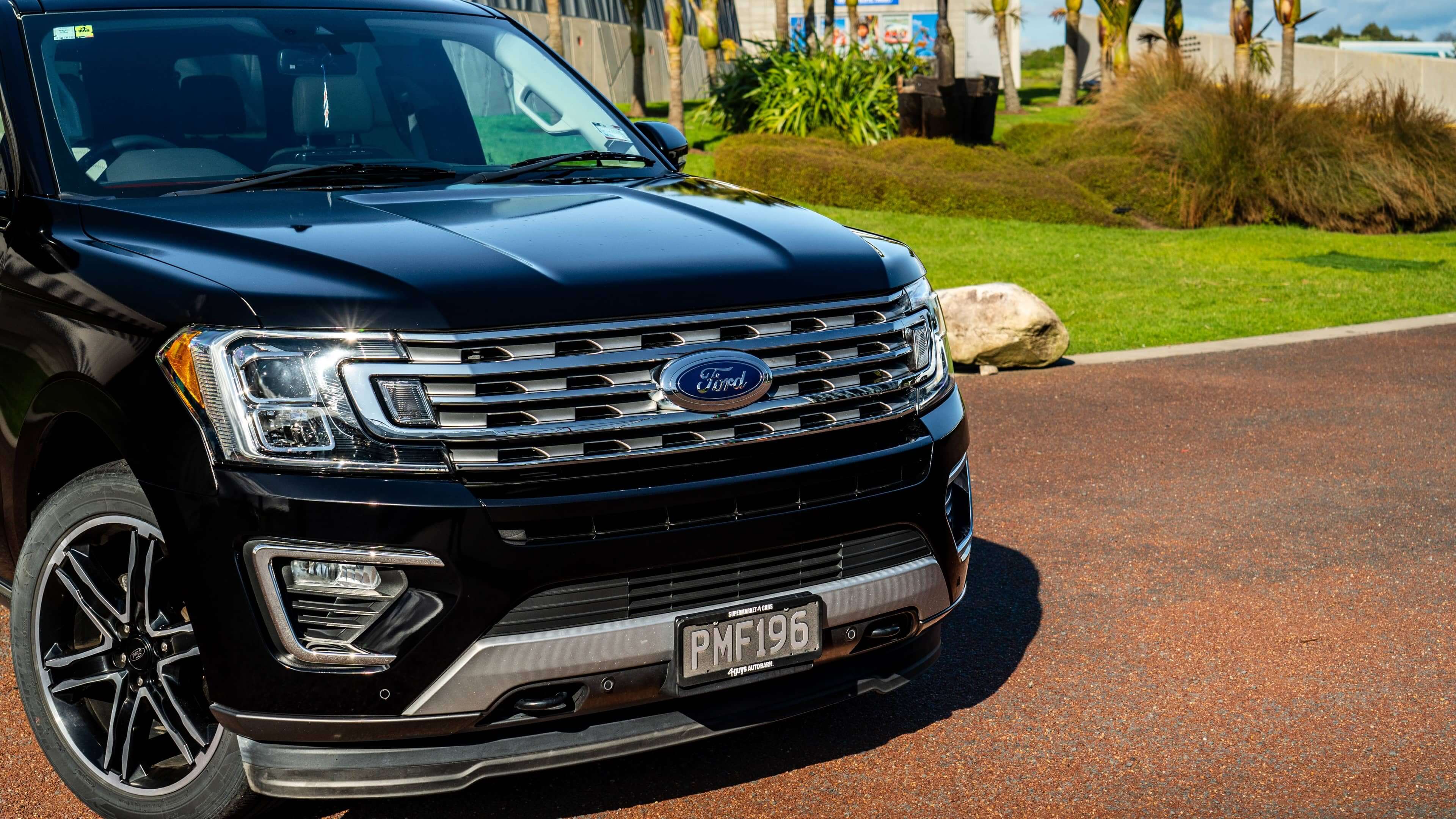 Ford Expedition Max - Image 5