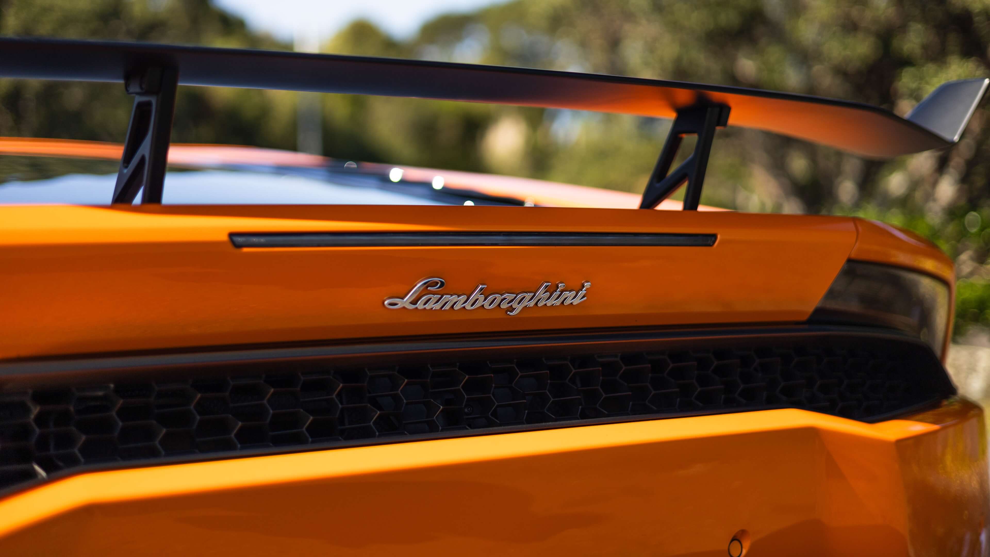 Lamborghini Huracan - Image 7