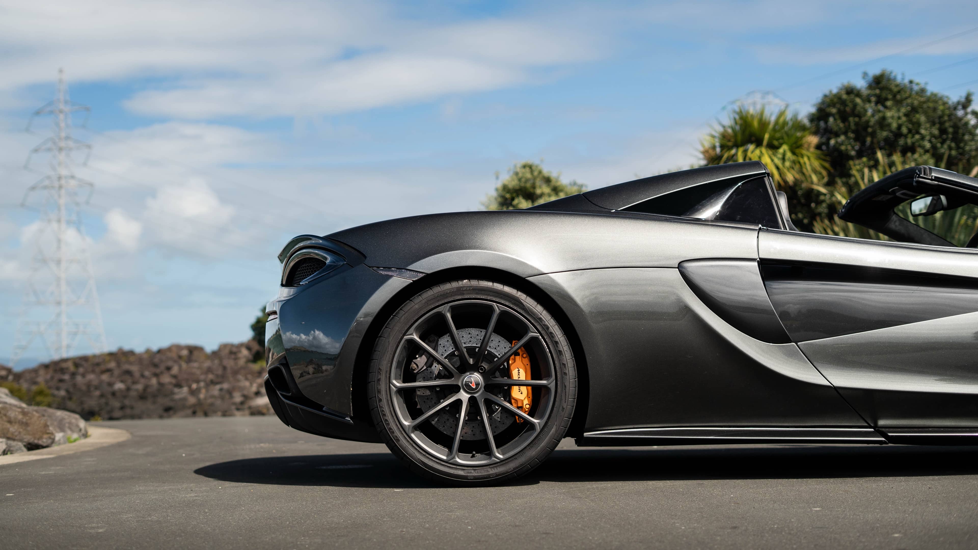 McLaren 570S - Image 10