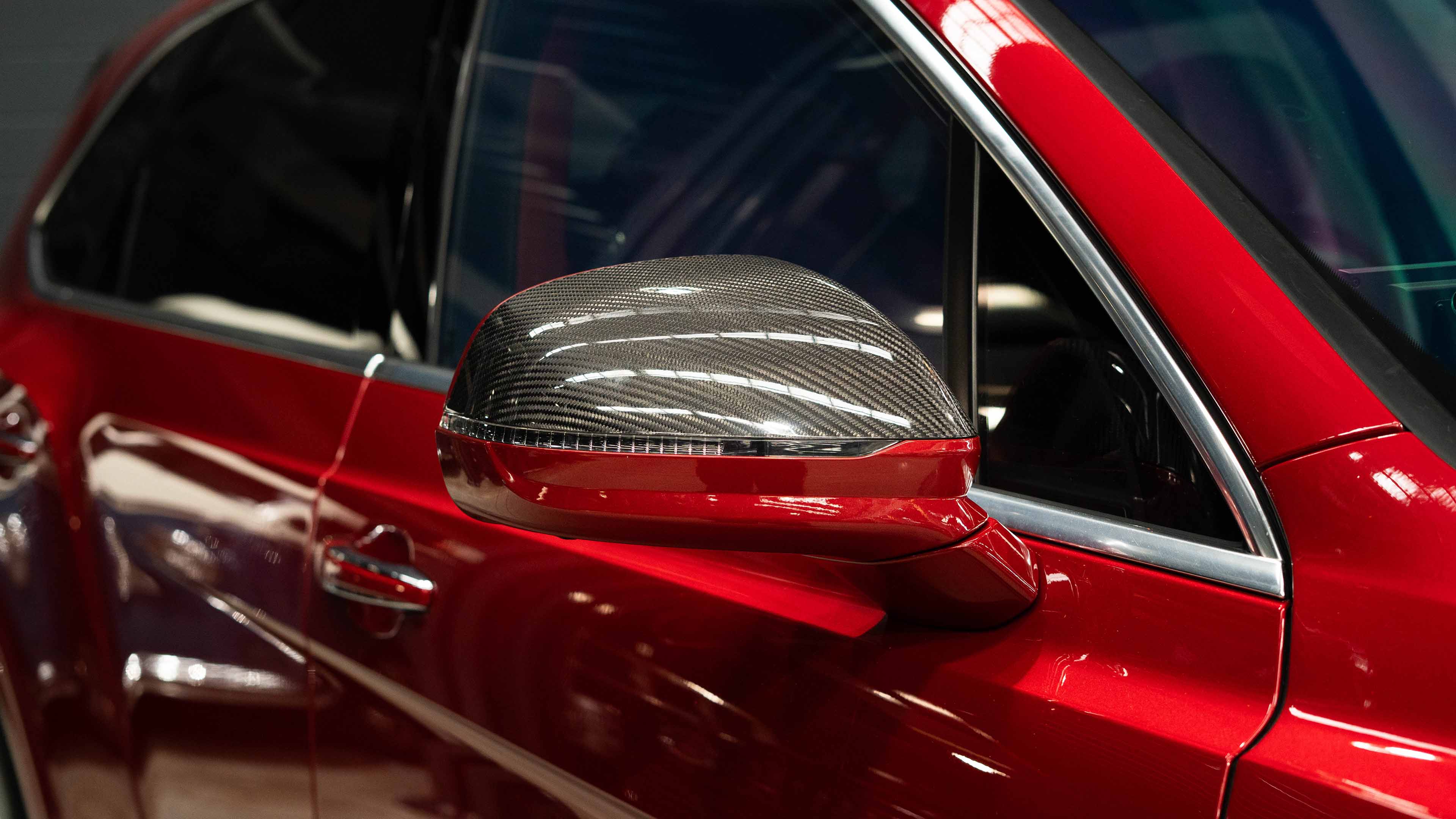Bentley Bentayga Mulliner - Image 4