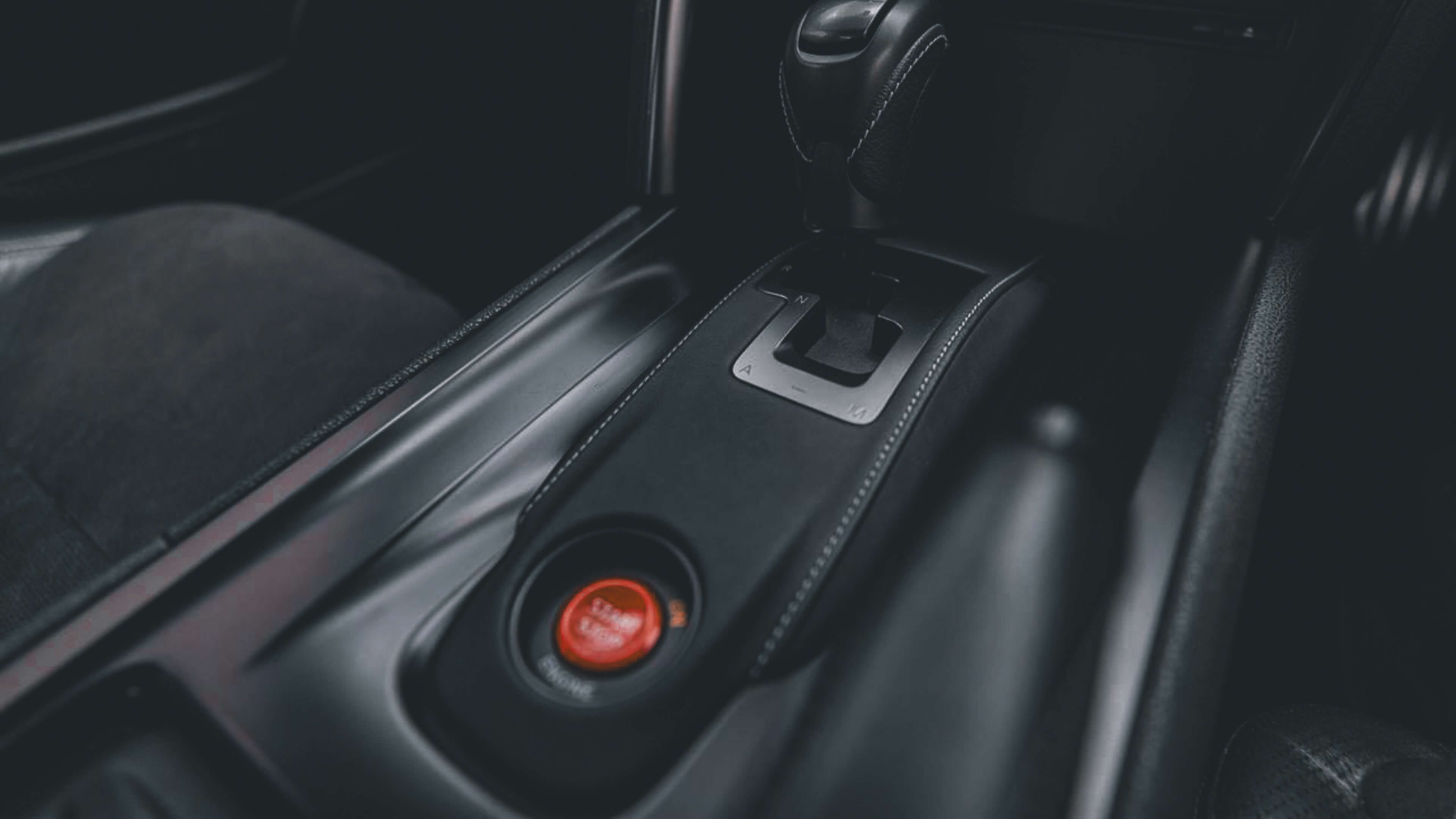 Nissan GTR R35 - Image 19