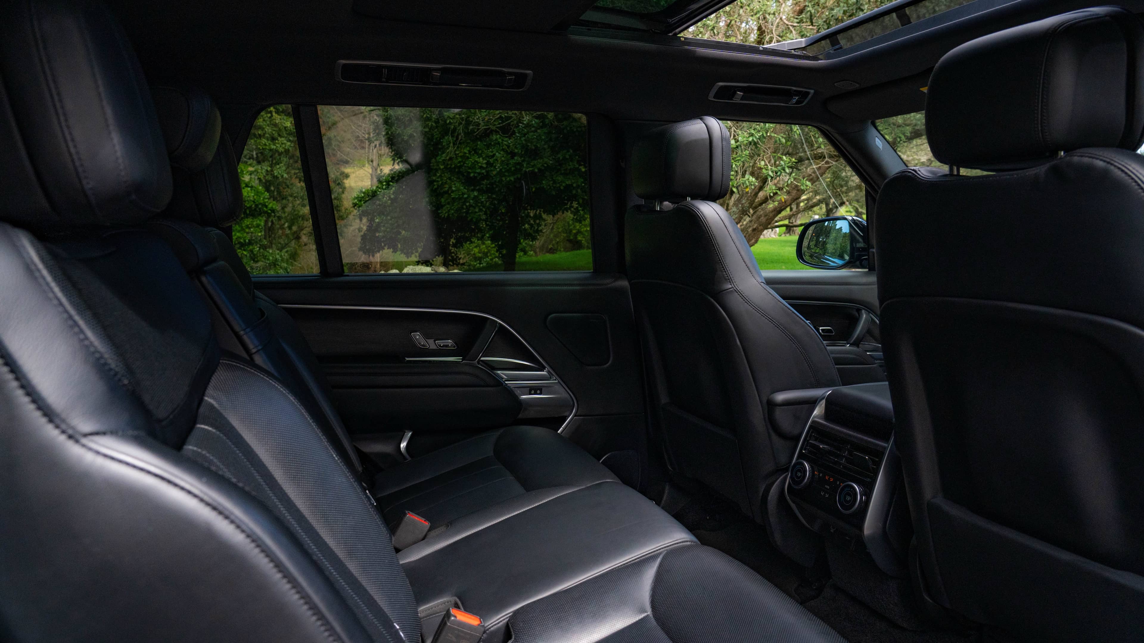 Range Rover Vogue - Image 18