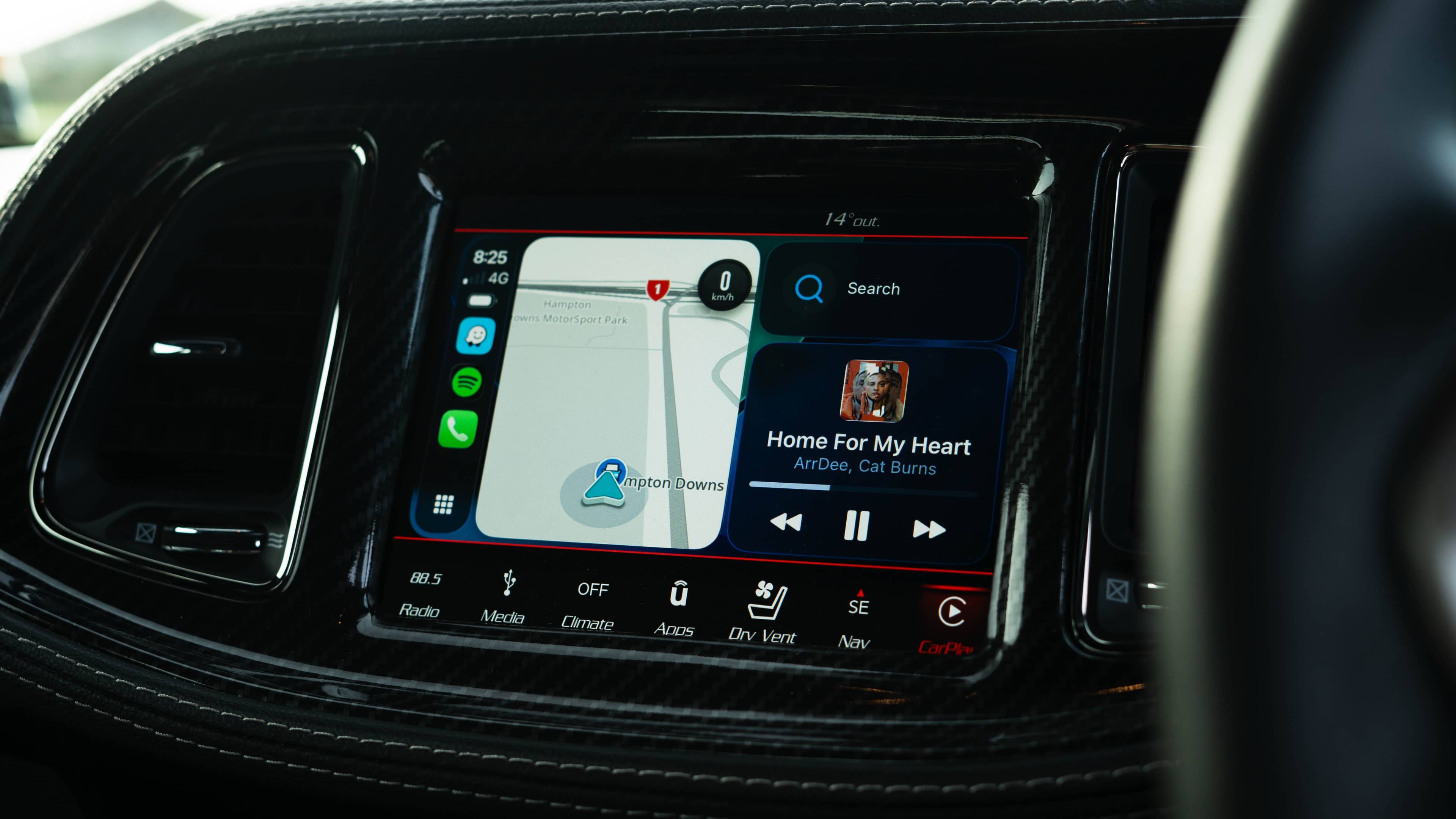 Dodge Challenger SRT Hellcat Redeye - Image 14