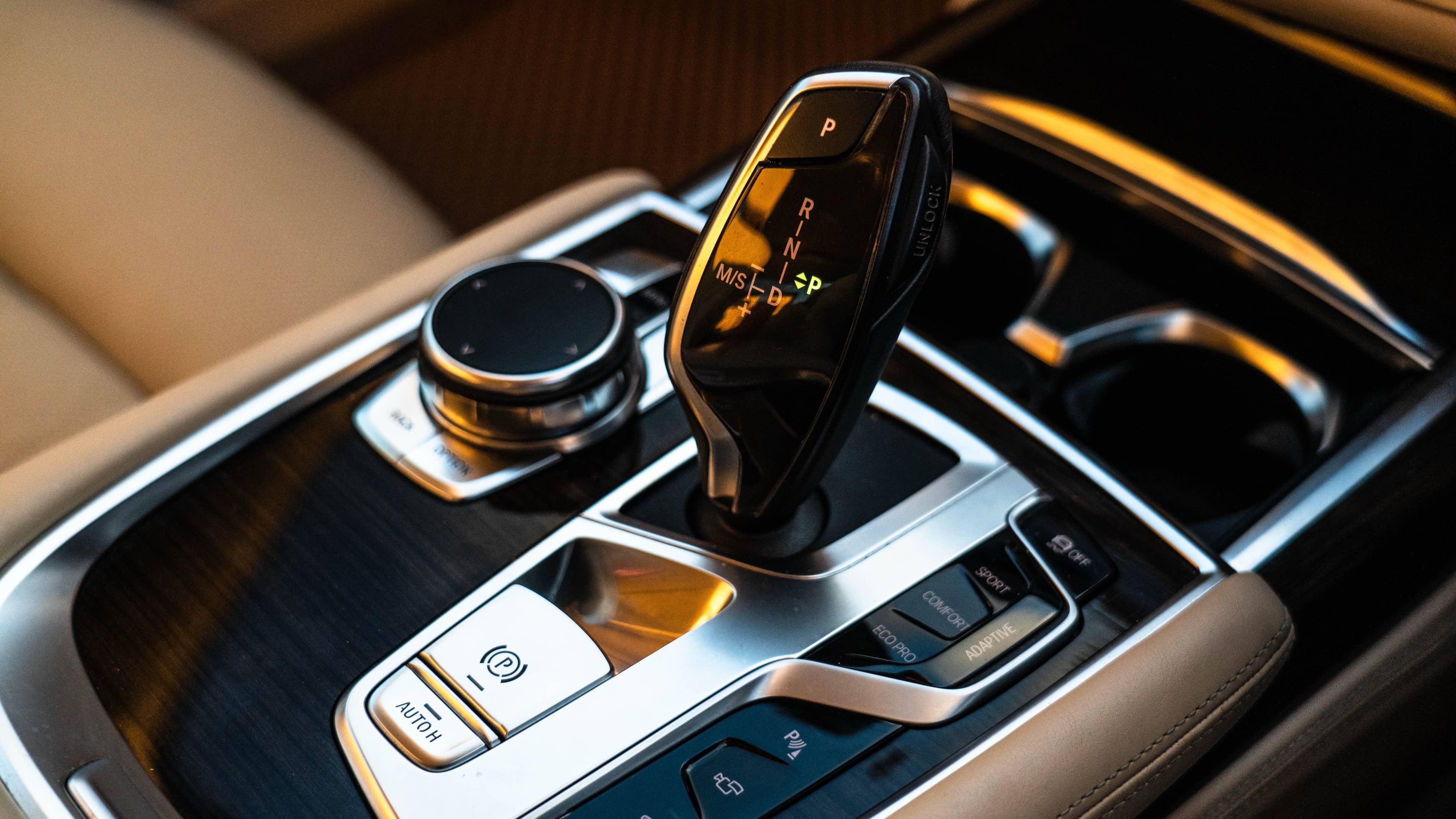 BMW 740LI - Image 16