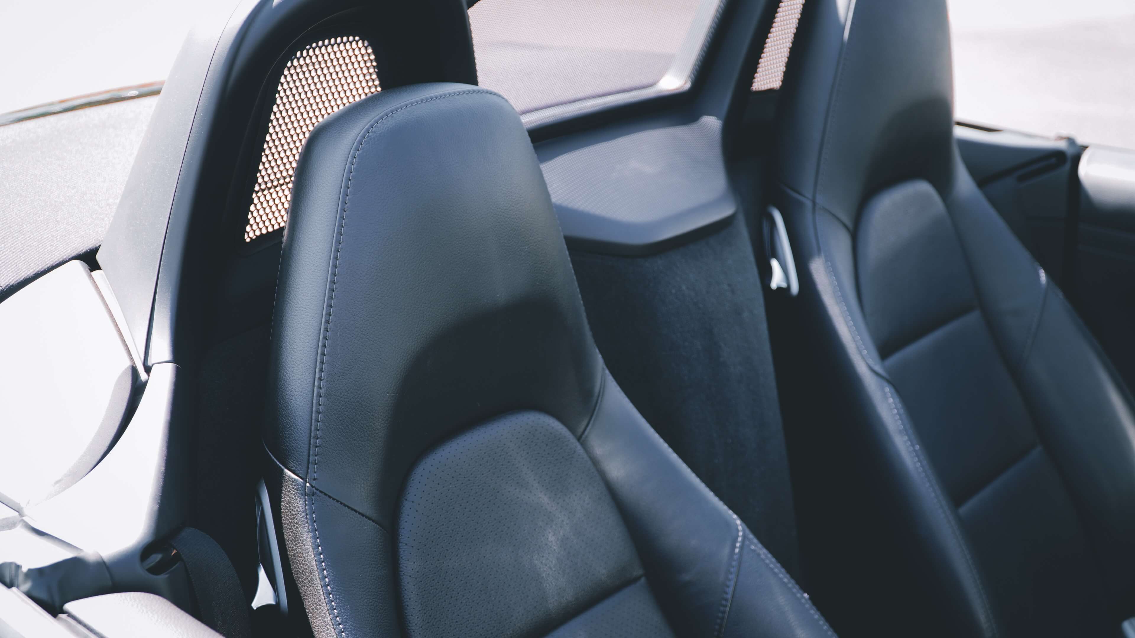 Porsche Boxster - Image 20