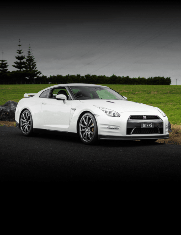 Nissan GTR R35 - Auckland rental