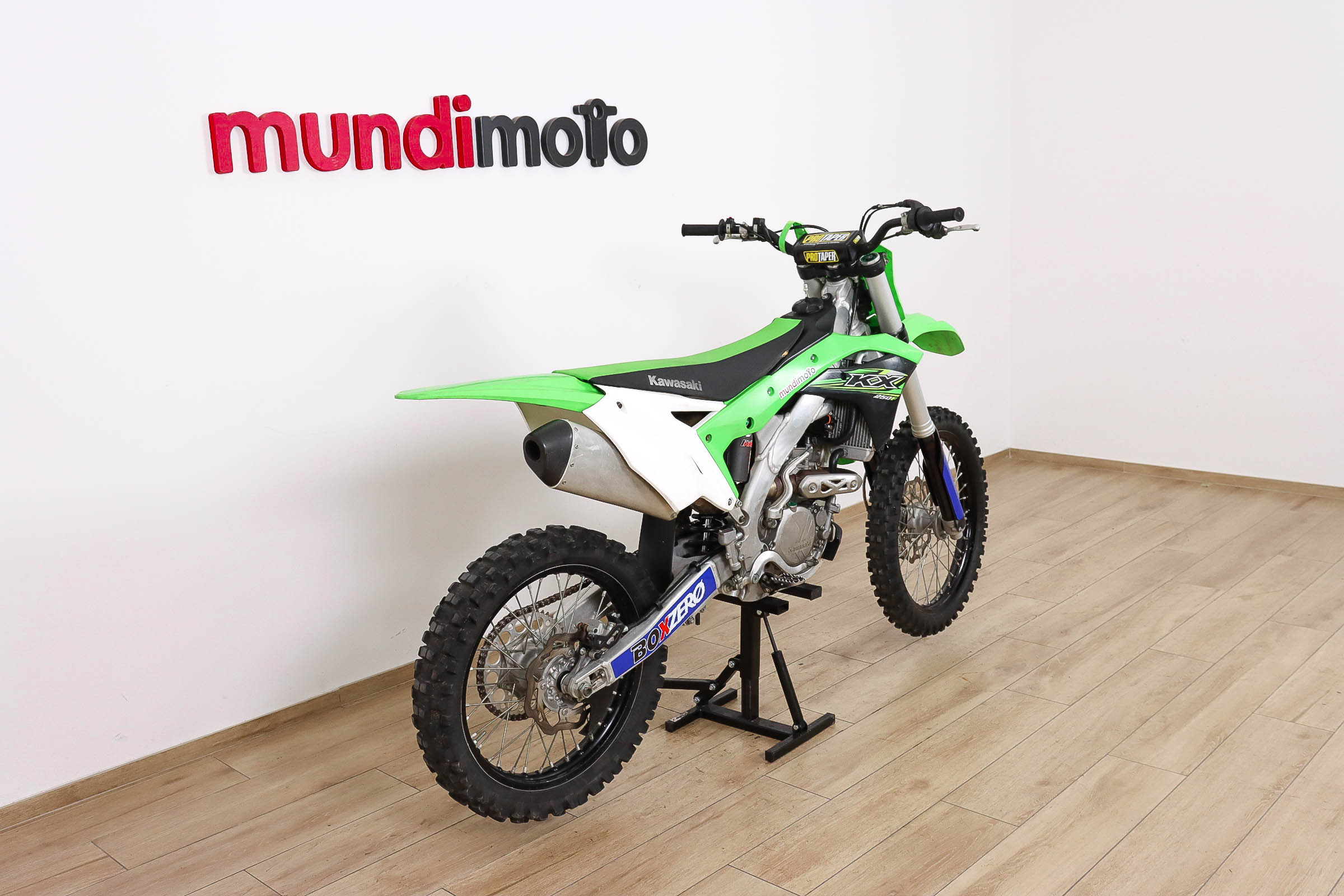 KAWASAKI KX250FKAWASAKI1 KAWASAKI KX250FKAWASAKI1
