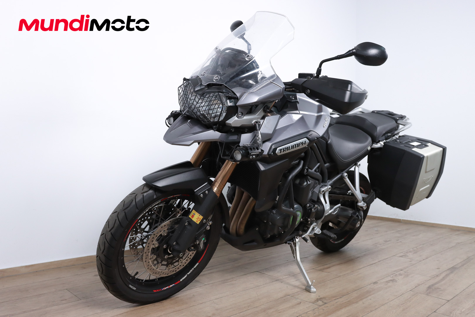 TRIUMPH TIGER Explorer 1200TRIUMPH9 TRIUMPH TIGER Explorer 1200TRIUMPH9