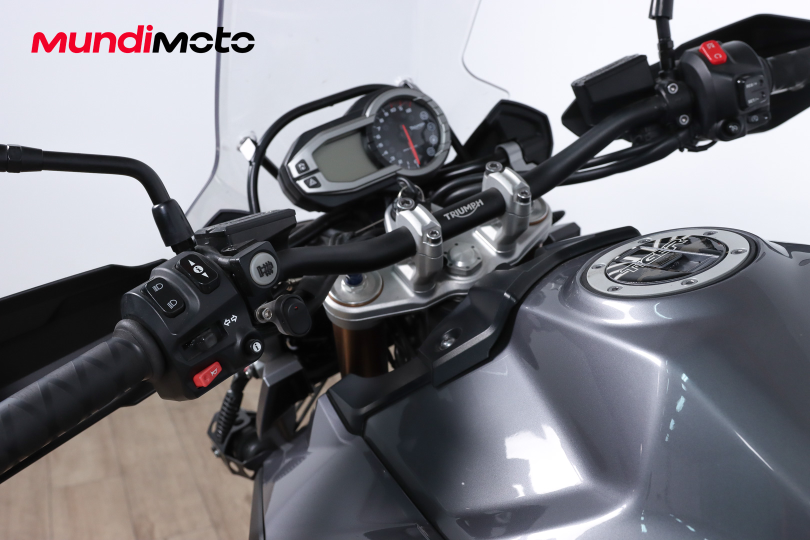TRIUMPH TIGER Explorer 1200TRIUMPH12 TRIUMPH TIGER Explorer 1200TRIUMPH12