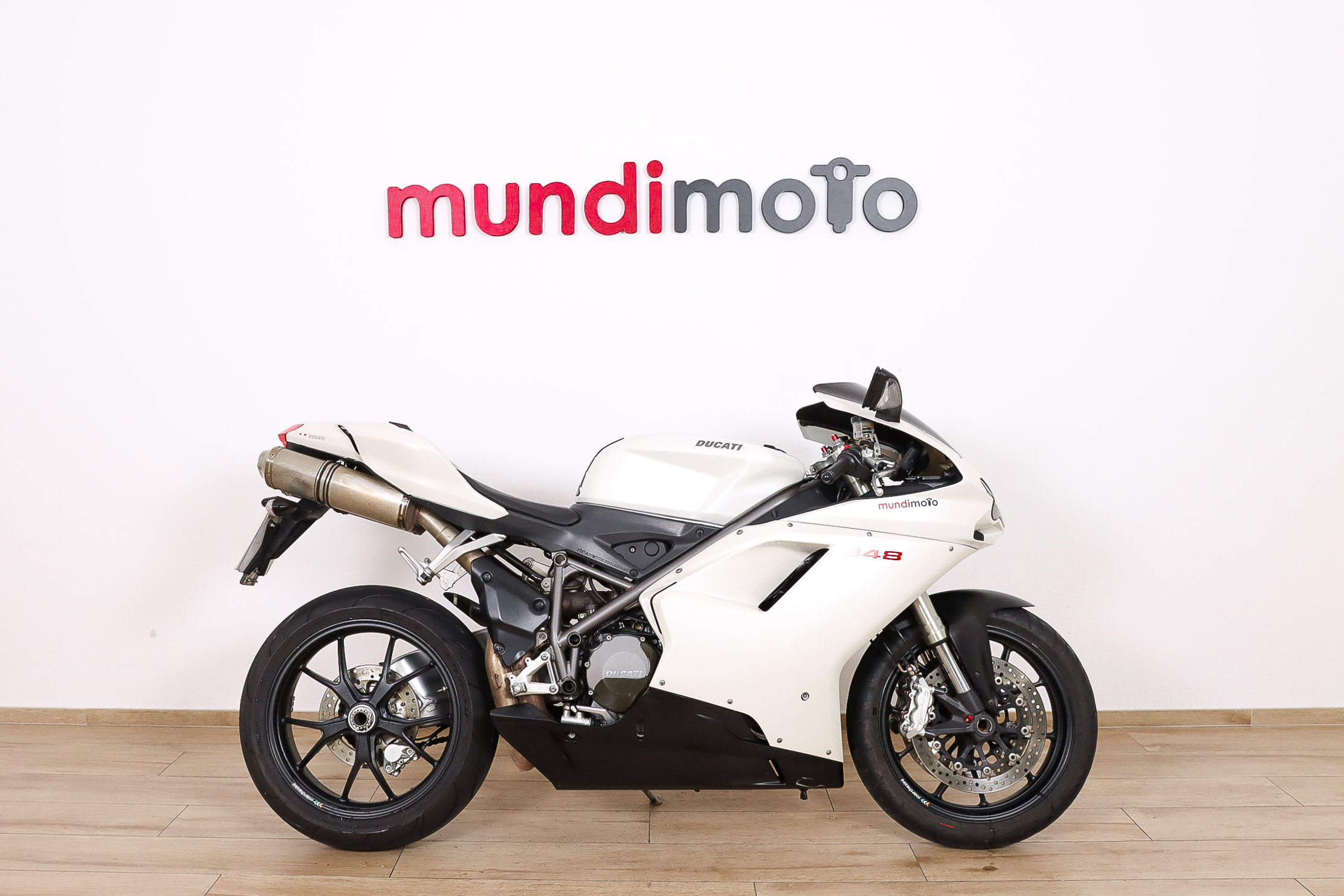 DUCATI 848 SuperbikeDUCATI0 DUCATI 848 SuperbikeDUCATI0