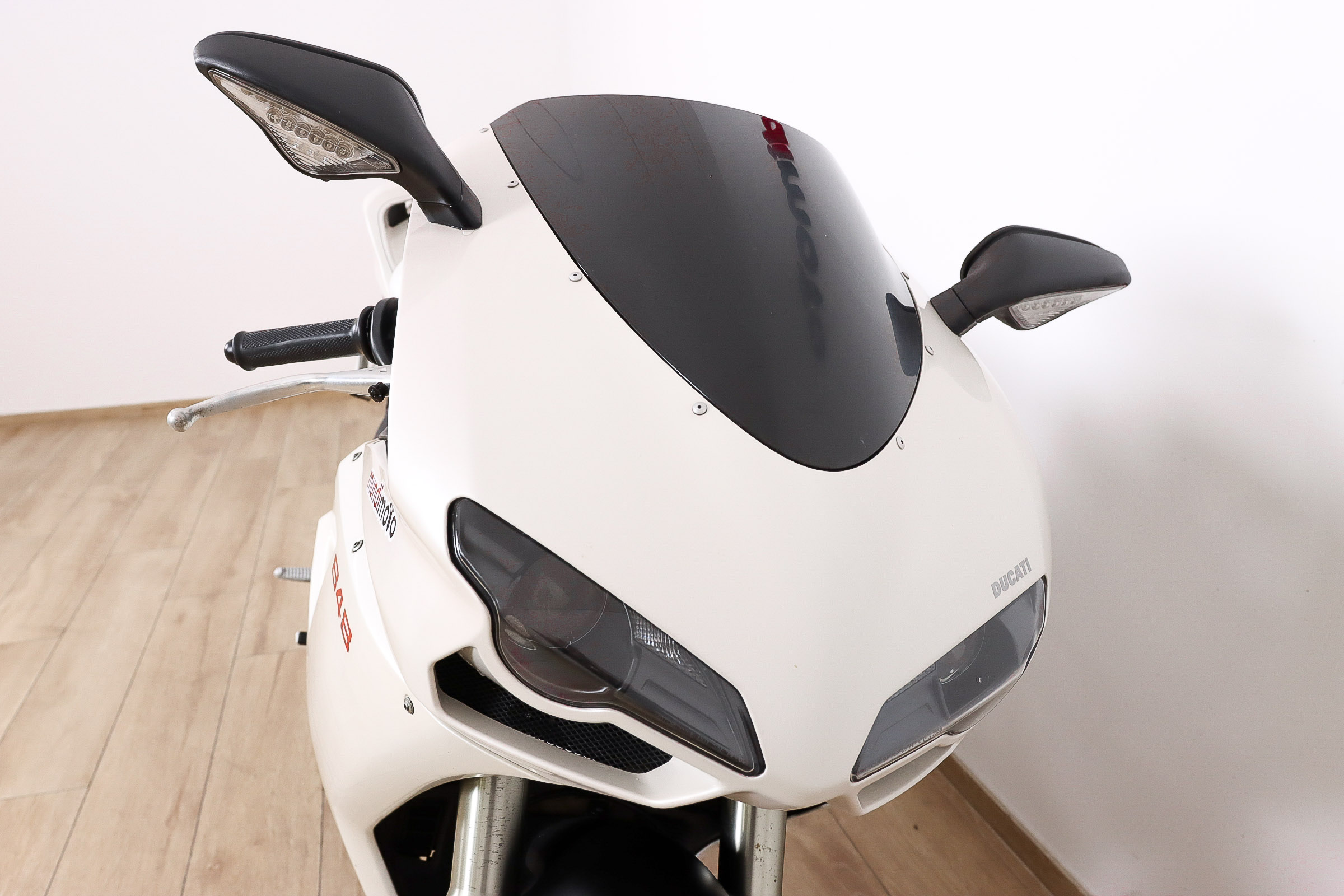 DUCATI 848 SuperbikeDUCATI3 DUCATI 848 SuperbikeDUCATI3
