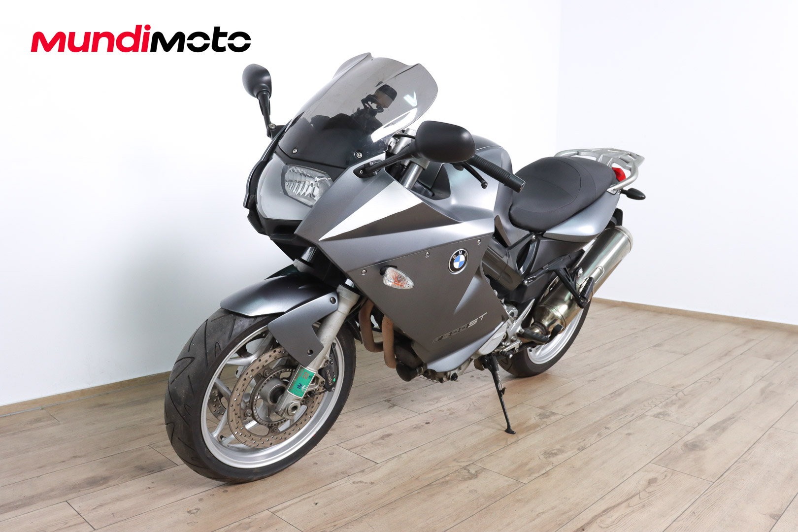 BMW F 800 STBMW9 BMW F 800 STBMW9