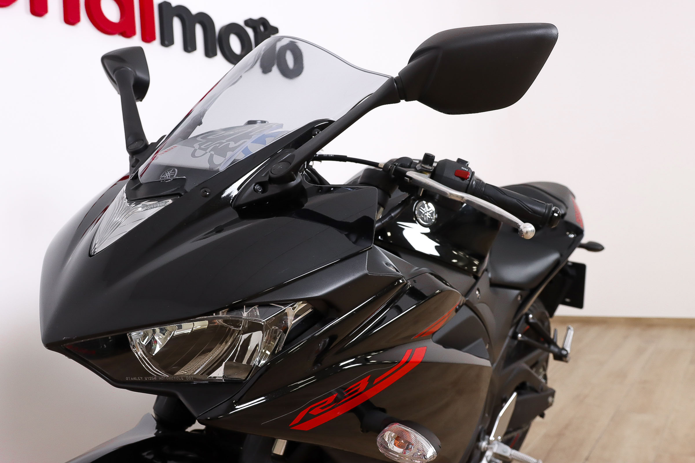 YAMAHA YZF-R3YAMAHA10 YAMAHA YZF-R3YAMAHA10