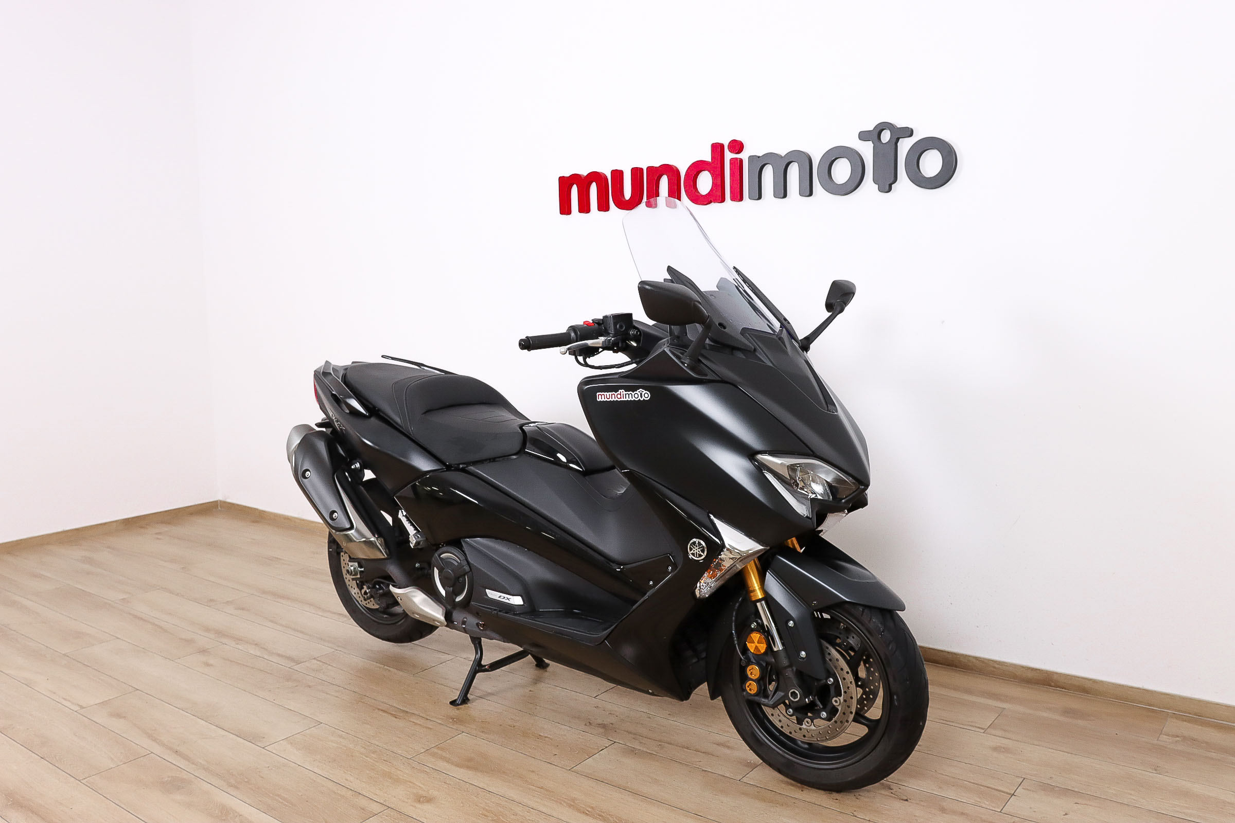 YAMAHA T-Max 530 ABS DXYAMAHA1 YAMAHA T-Max 530 ABS DXYAMAHA1