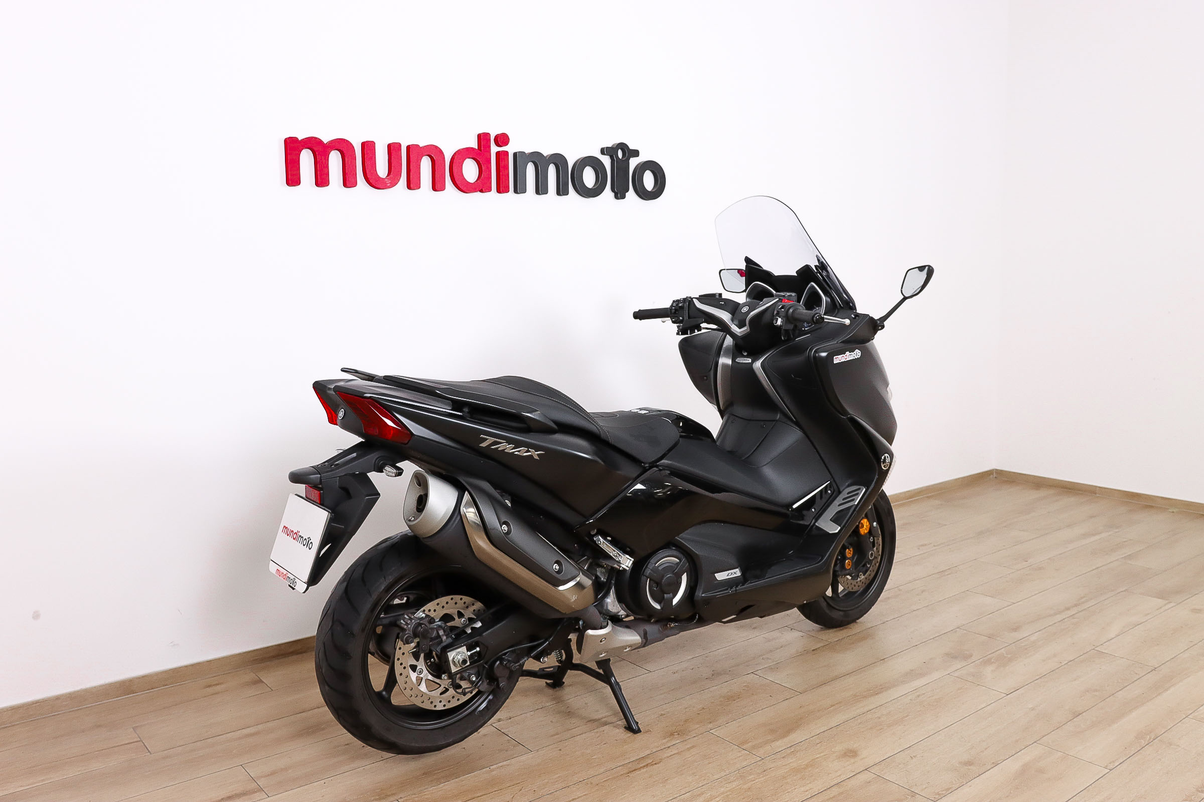 YAMAHA T-Max 530 ABS DXYAMAHA2 YAMAHA T-Max 530 ABS DXYAMAHA2