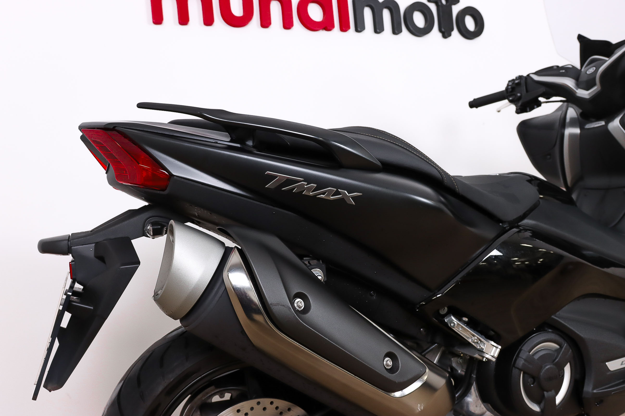 YAMAHA T-Max 530 ABS DXYAMAHA5 YAMAHA T-Max 530 ABS DXYAMAHA5